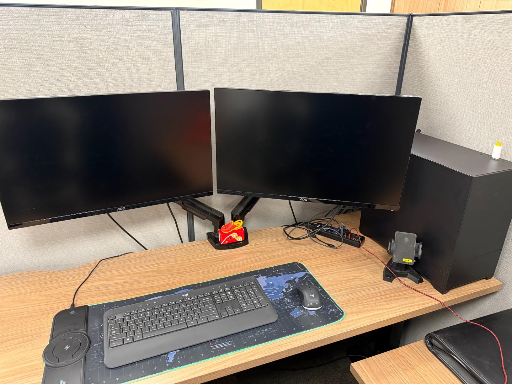 Fractal Design Pop XL Silent Black Solid (Silent-Optimized Full Tower with Sound-Dampening Material) customer photo 1