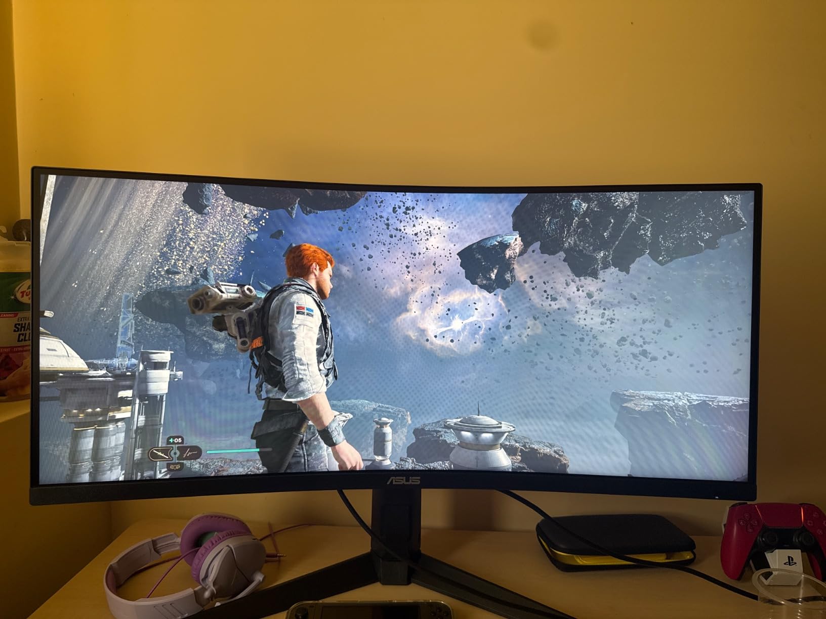 ASUS TUF VG34VQL1B 34 Inch Curved Gaming Monitor - WQHD (3440x1440), 165Hz, 1ms, Extreme Low Motion Blur, FreeSync Premium customer photo 1