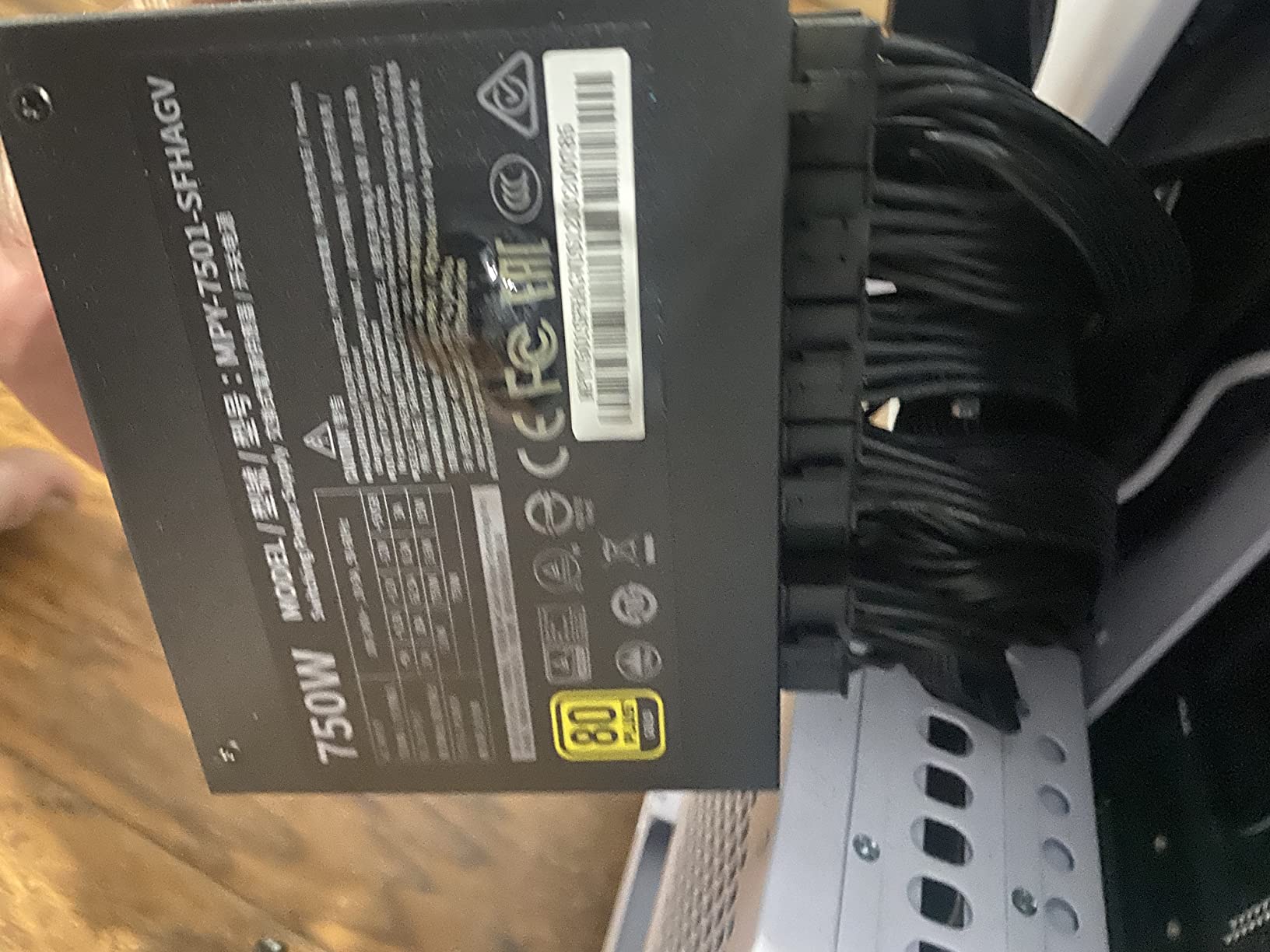 Cooler Master V750 SFX Gold ITX SFF Power Supply, PCIe 5.1 Ready, Cybenetics Gold & Noise A, 80 PLUS Gold, 750W, Mini-ITX & SFF Systems, ATX 3.1, 12V-2x6 Cable, Fully Modular customer photo 1