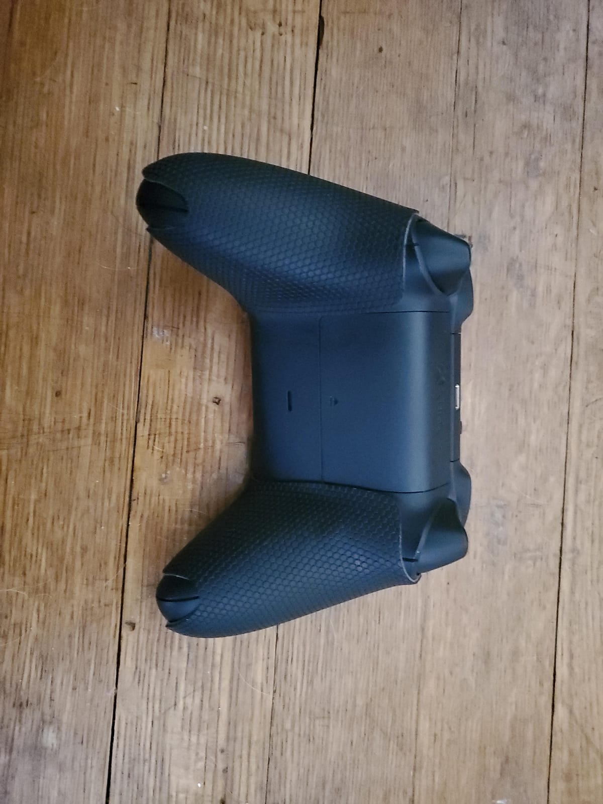 eXtremeRate PlayVital Anti-Skid Sweat-Absorbent Controller Grip for Xbox Core Wireless Controller, Professional Textured Soft Rubber Pads Handle Grips for Xbox Series X/S Controller - Black customer photo 1