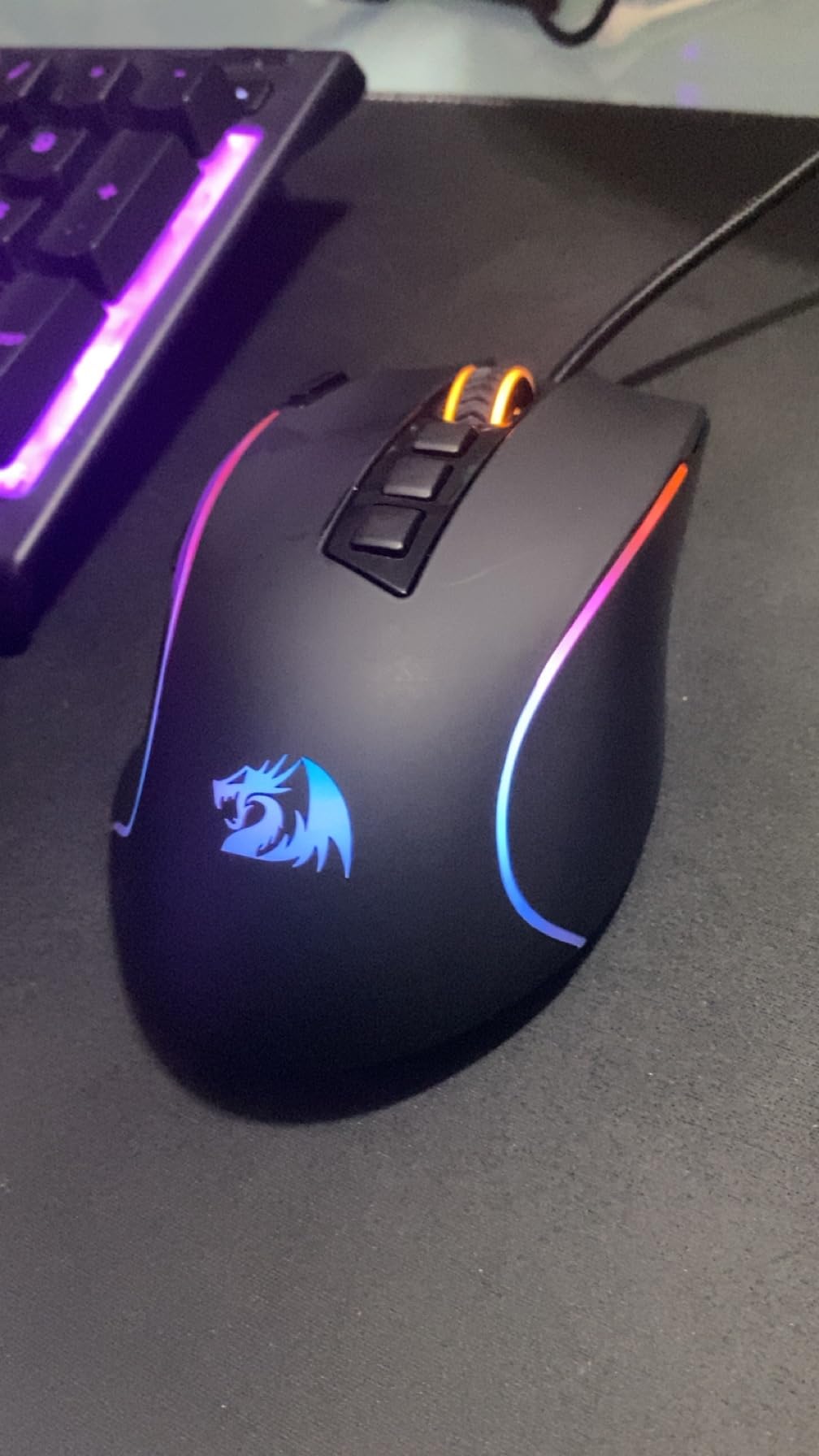 Redragon M612 Predator RGB Gaming Mouse, 8000 DPI Wired Optical Mouse with 11 Programmable Buttons & 5 Backlit Modes, Software Supports DIY Keybinds Rapid Fire Button customer photo 1