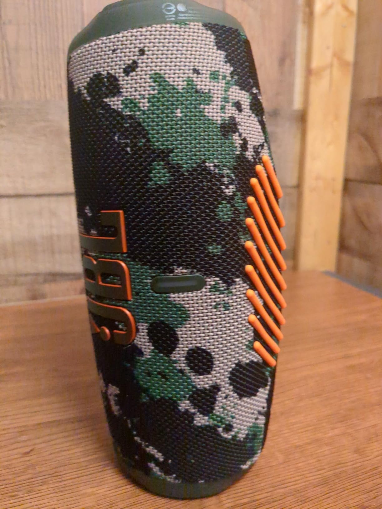 JBL Charge 5 - Portable Waterproof Speaker - Black customer photo 2