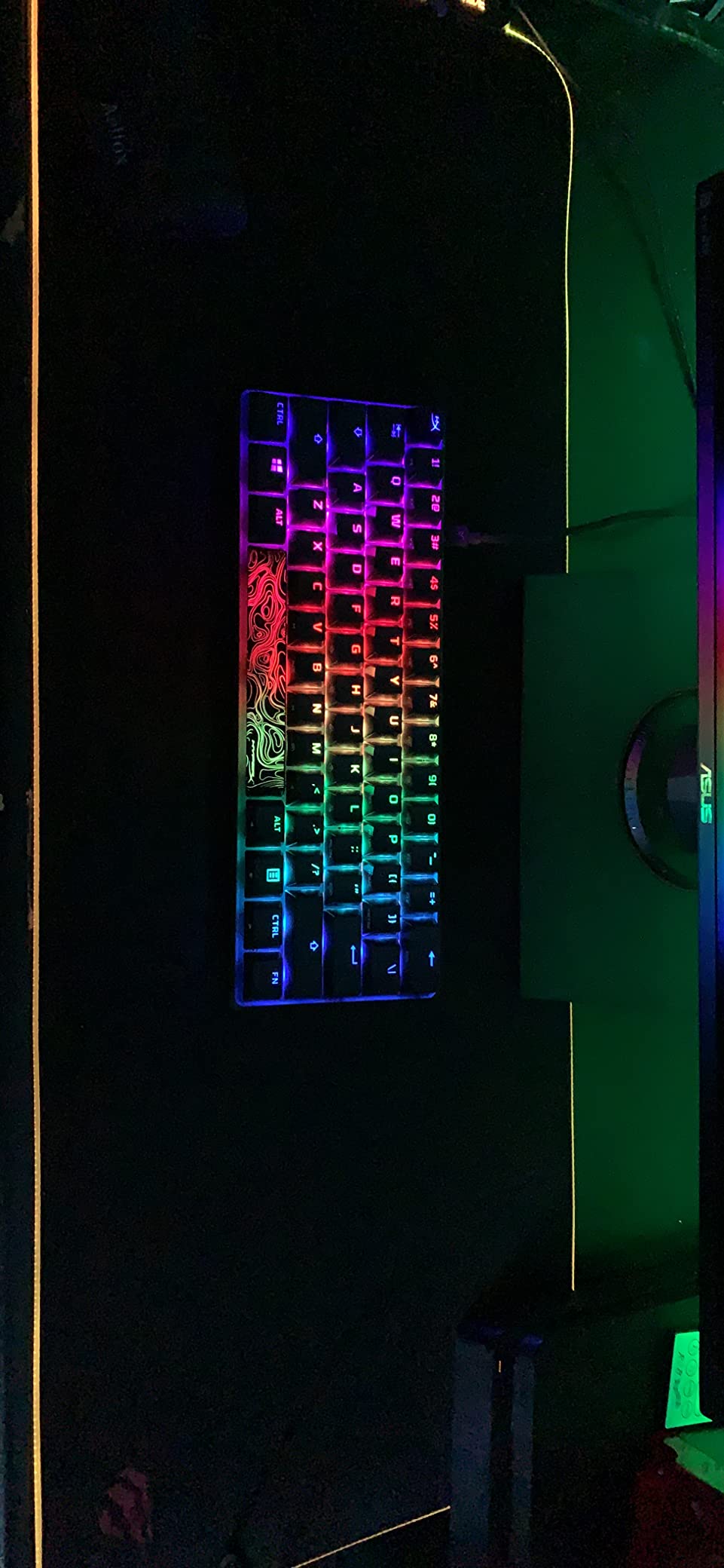 HyperX Alloy Origins 60 - Mechanical Gaming Keyboard, Ultra Compact 60% Form Factor, Double Shot PBT Keycaps, RGB LED Backlit, NGENUITY Software Compatible - Linear HyperX Red Switch, Black customer photo 1