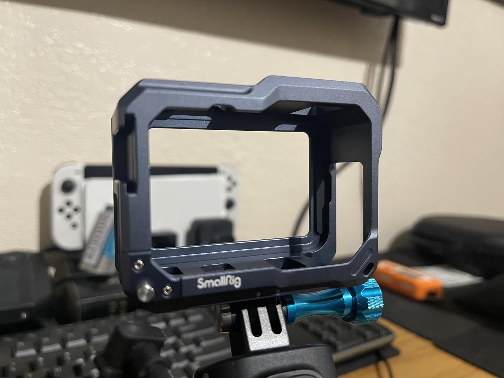 SMALLRIG Hero13 / Hero12 / Hero11 / Hero 10 / Hero 9 Black Cage for GoPro, Compatible with the Lens Filter Max Lens on Camera, with 2 Cold Shoe Mount for Microphone and Led Video Light - 3084C customer photo 2