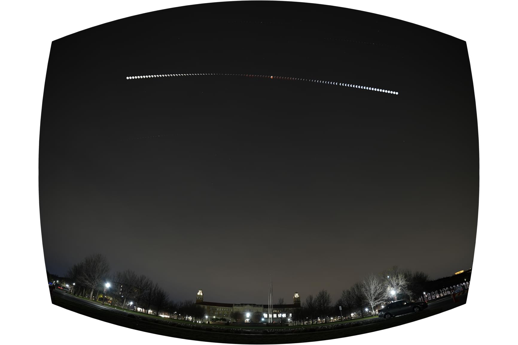 Sony FE 14mm f/1.8 GM Prime Lens | Sony G Master 14mm f/1.8 lens with XD linear motors and XA elements for astrophotography, landscapes and architecture customer photo 2