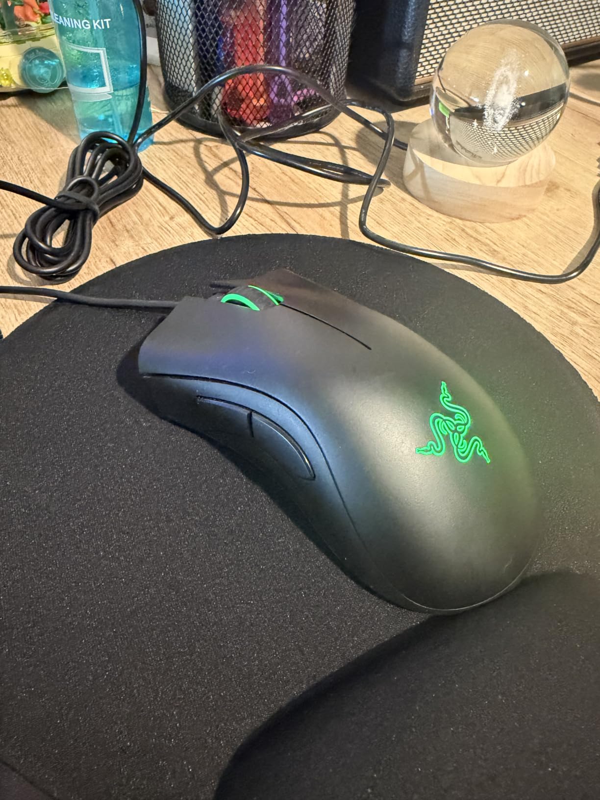 Razer DeathAdder Essential Gaming Mouse: 6400 DPI Optical Sensor - 5 Programmable Buttons - Mechanical Switches - Rubber Side Grips - Classic Black customer photo 2