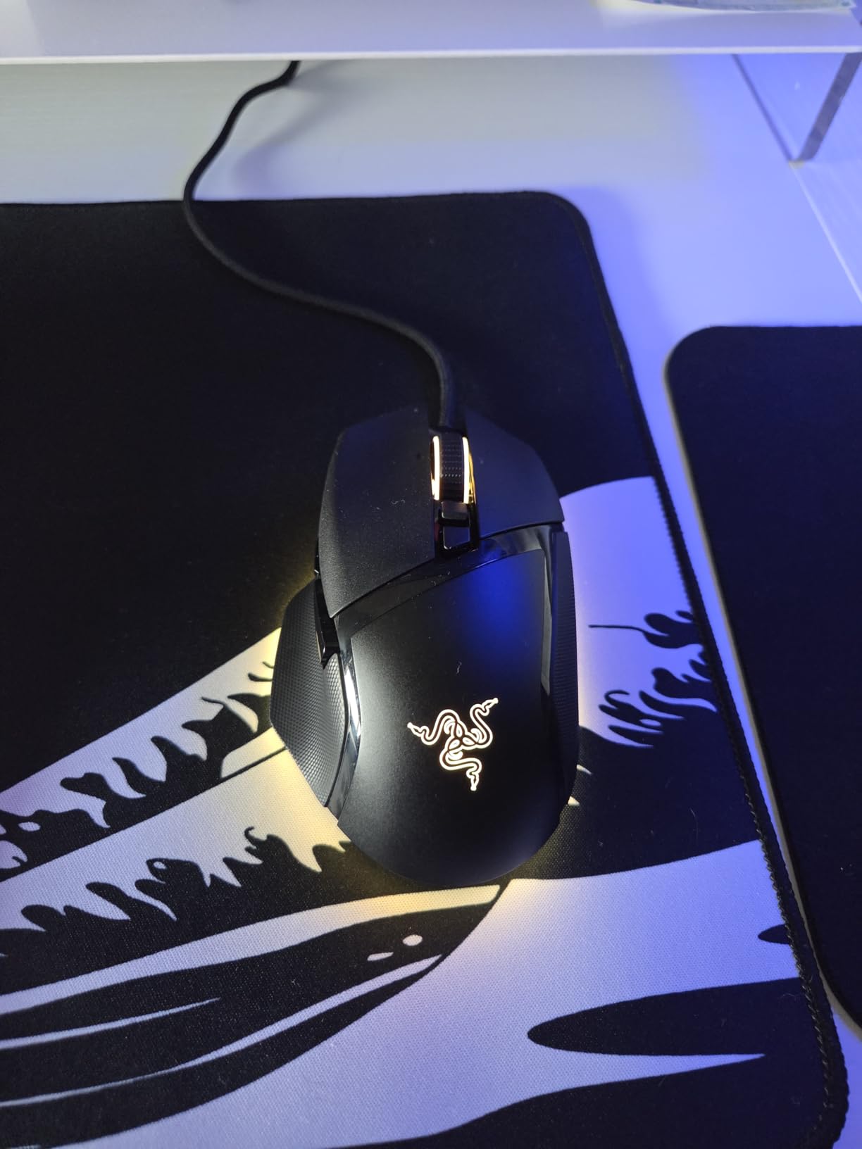 Razer Basilisk V3 Customizable RGB Wired Ergonomic Gaming Mouse, Black | Fastest Gaming Mouse Switch, Chroma RGB Lighting, 26K DPI Optical Sensor, 11 Programmable Buttons, HyperScroll Tilt Wheel customer photo 1