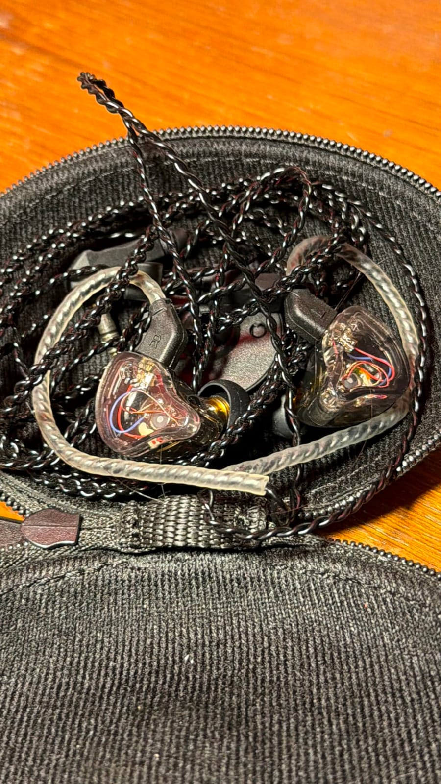 CCZ Yinyoo Melody in Ear Monitors Earphones Headphones Wired Earbuds without Microphone IEM HIFI Bass with 1DD 1BA, Ear fins, 4N OFC Cable for Musicians, Singer, on Stage, Studio (no mic, clear black) customer photo 1