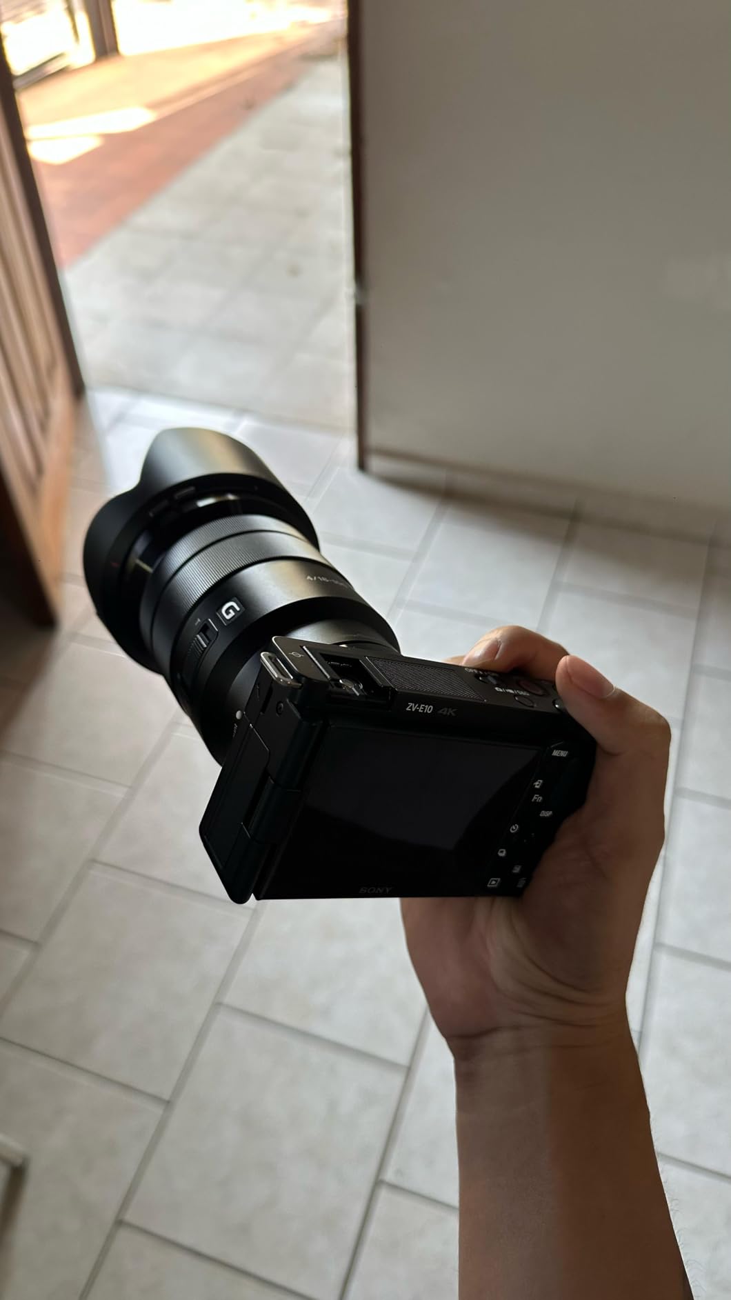 Sony Alpha ZV-E10 - APS-C Interchangeable Lens Mirrorless Vlog Camera - Black (Renewed) customer photo 1