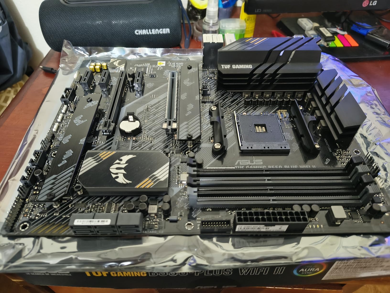 ASUS TUF Gaming B550-PLUS WiFi II AMD AM4 (3rd Gen Ryzen) ATX Gaming Motherboard (PCIe 4.0, WiFi 6, 2.5Gb LAN, BIOS Flashback, USB 3.2 Gen 2, Addressable Gen 2 RGB Header and Aura Sync) customer photo 1