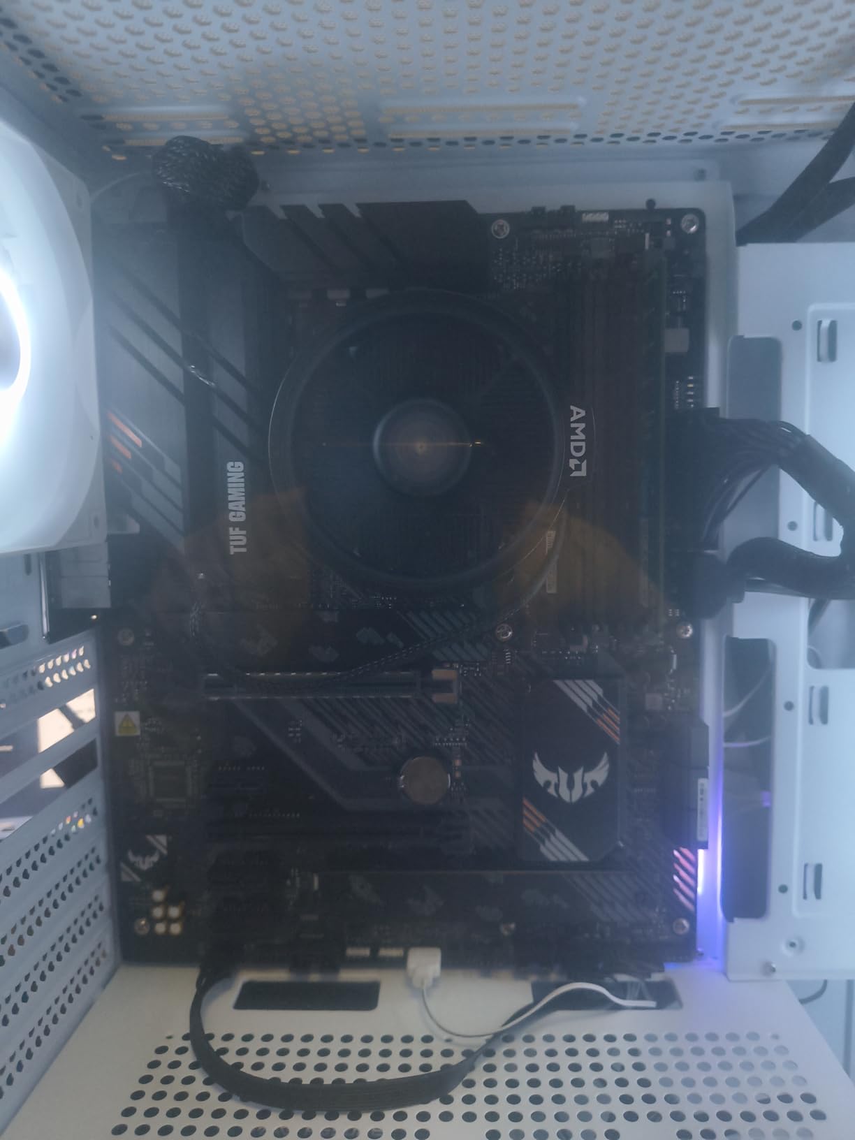 ASUS TUF Gaming B550-PLUS WiFi II AMD AM4 (3rd Gen Ryzen) ATX Gaming Motherboard (PCIe 4.0, WiFi 6, 2.5Gb LAN, BIOS Flashback, USB 3.2 Gen 2, Addressable Gen 2 RGB Header and Aura Sync) customer photo 2