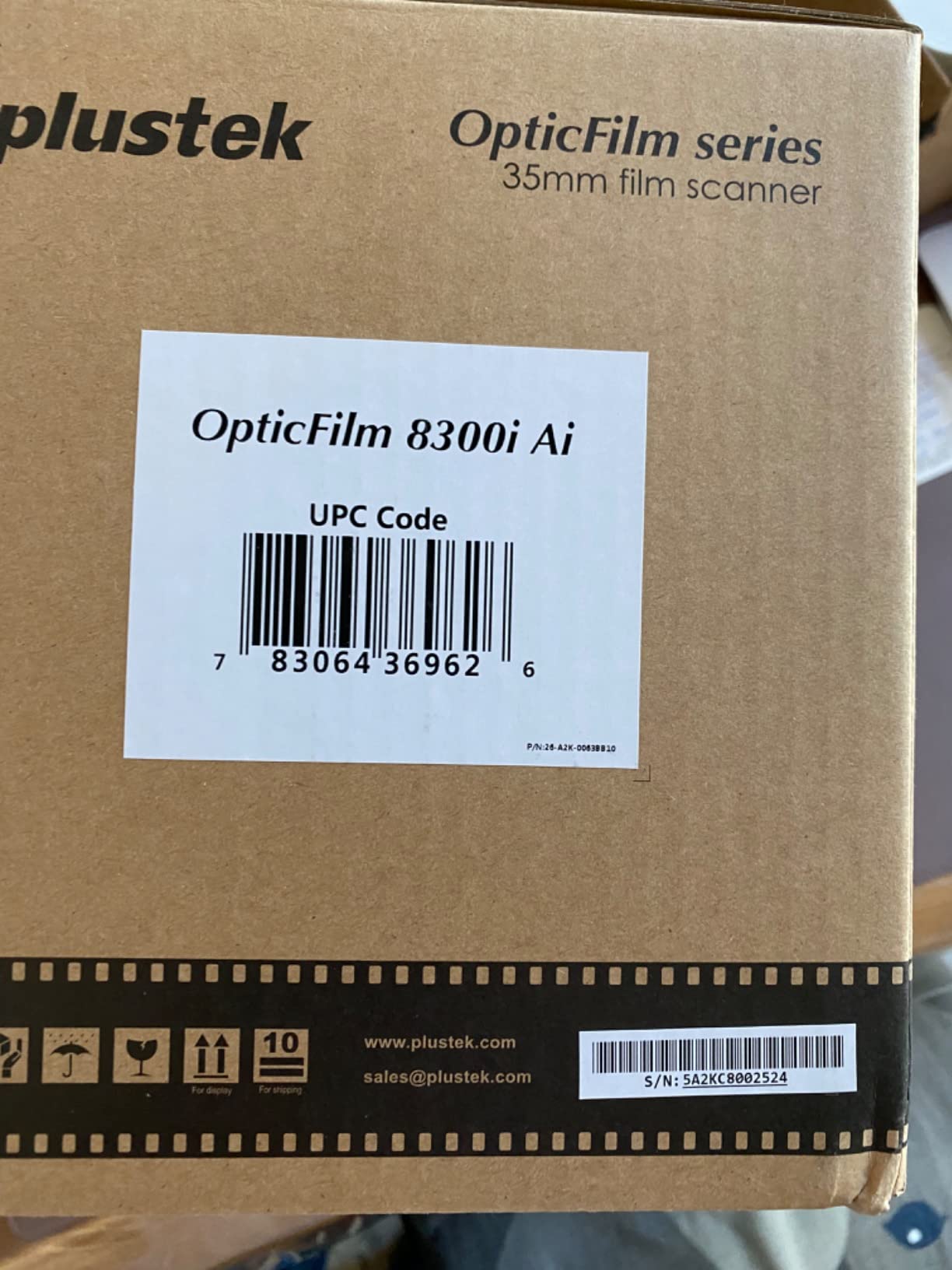 Plustek OpticFilm 8300i Ai Film Scanner - Bundle SilverFast Ai Studio 9 + QuickScan Plus, Advanced IT8 Calibration Target, Scan 35mm Film & Slides, 38% Faster Scans customer photo 2