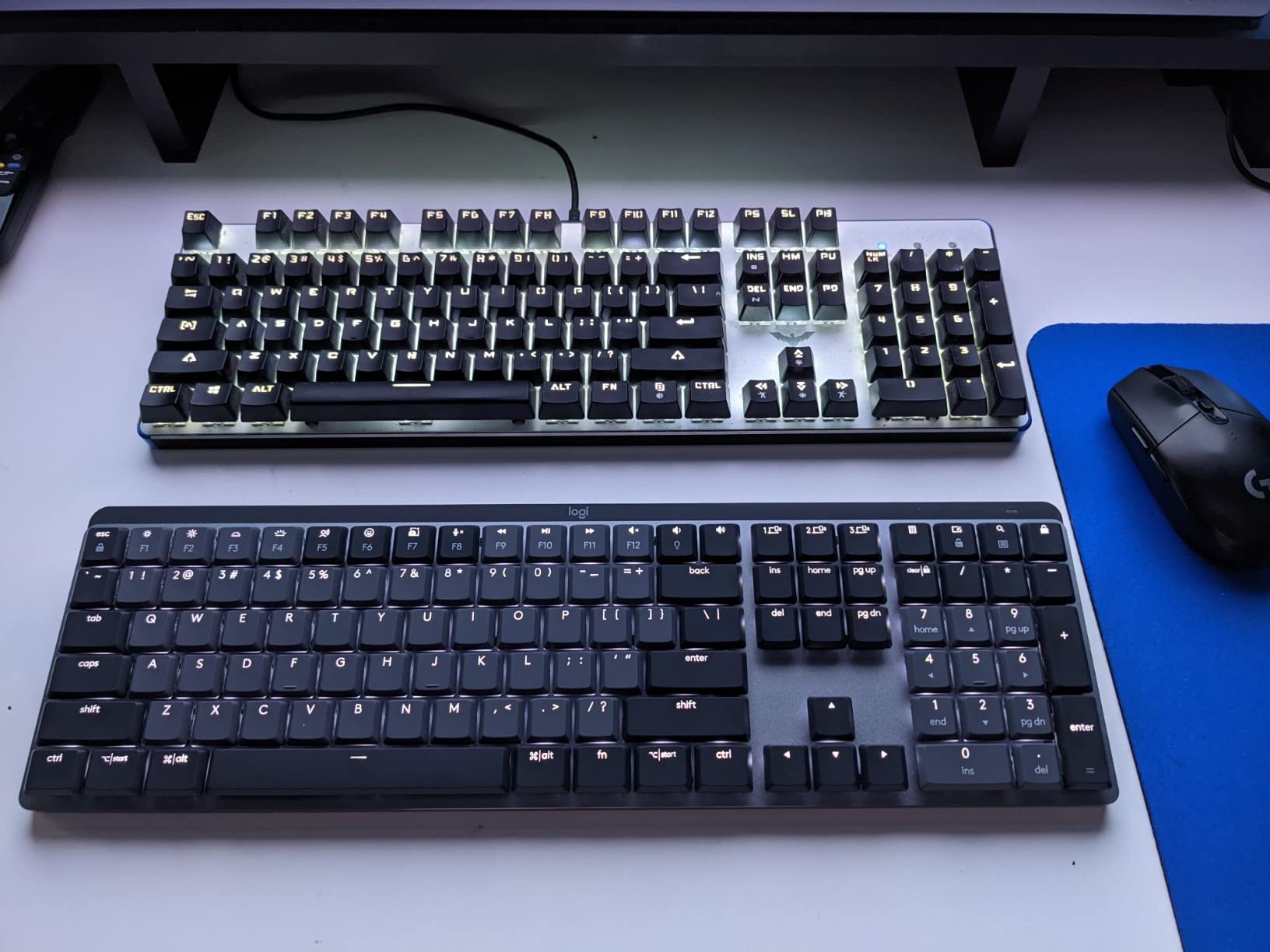 Logitech MX Mechanical Wireless Illuminated Performance Keyboard Clicky | Low-profile full-size, 3 device Bluetooth pairing, Smart backlight auto-adjusts, USB-C rechargeable, Up to 15 day battery customer photo 1