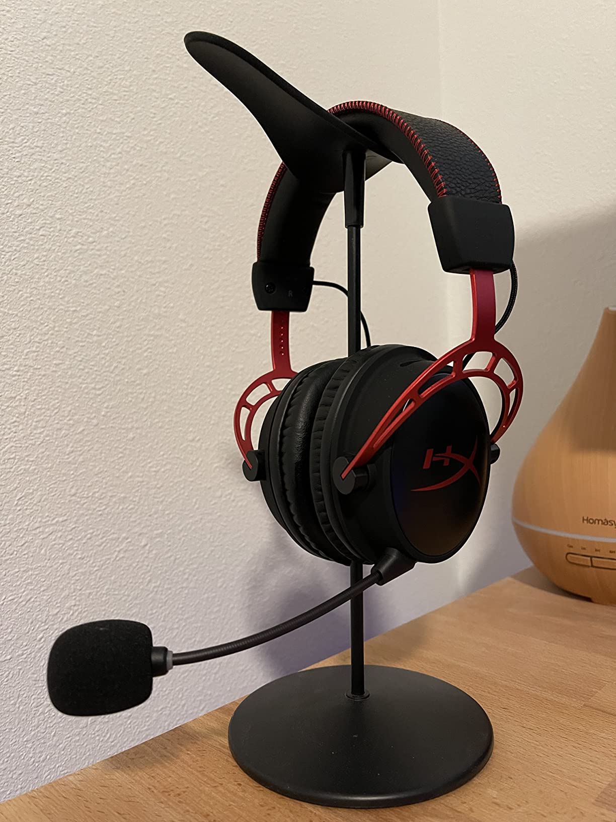 HyperX Cloud Alpha Wireless - Gaming Headset for PC, 300-hour battery life, DTS Headphone:X Spatial Audio, Memory foam, Dual Chamber Drivers, Noise-canceling mic, Durable aluminum frame customer photo 2