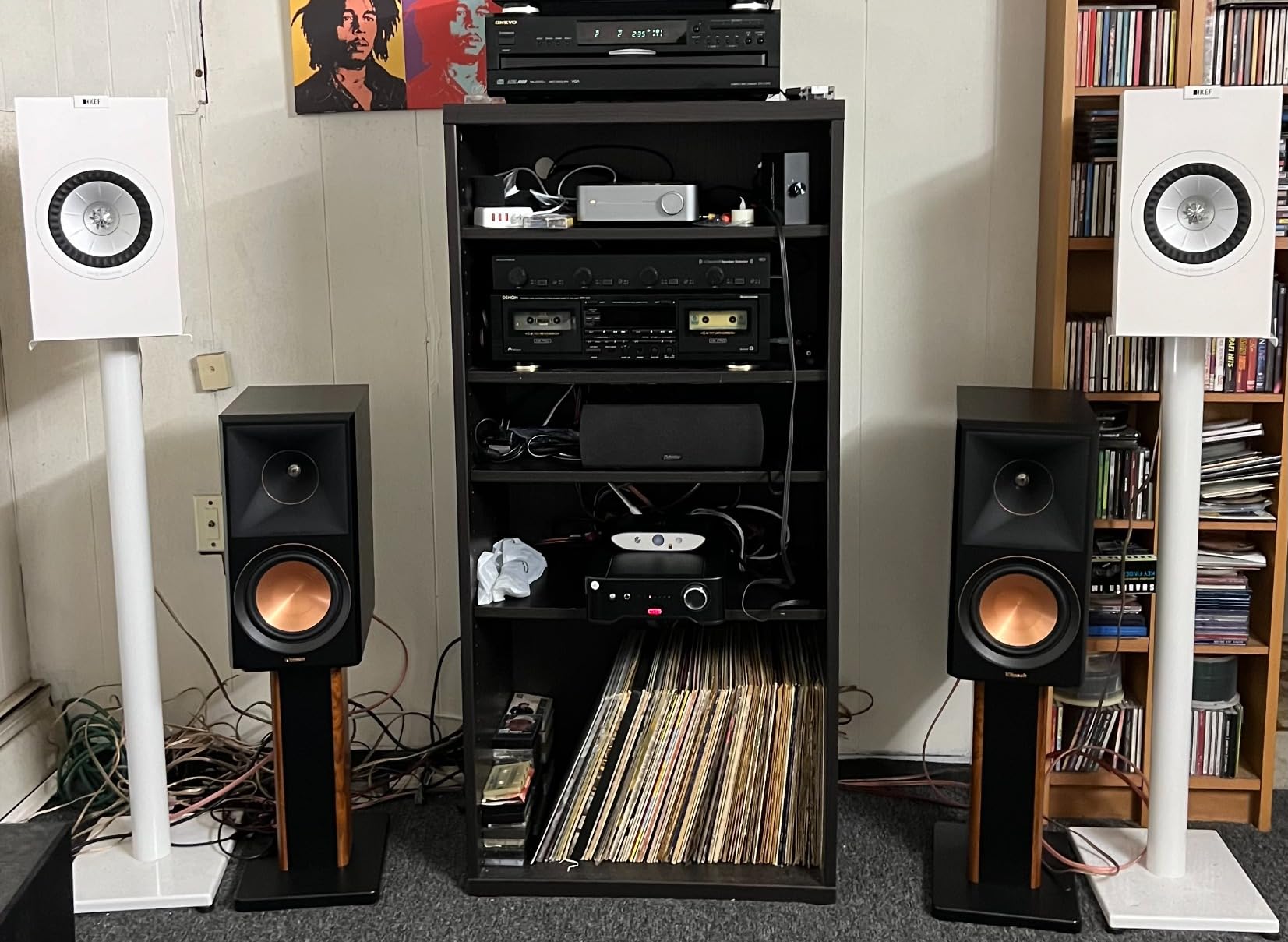 Klipsch Reference Premiere RP-600M II Ebony Bookshelf Speakers customer photo 1