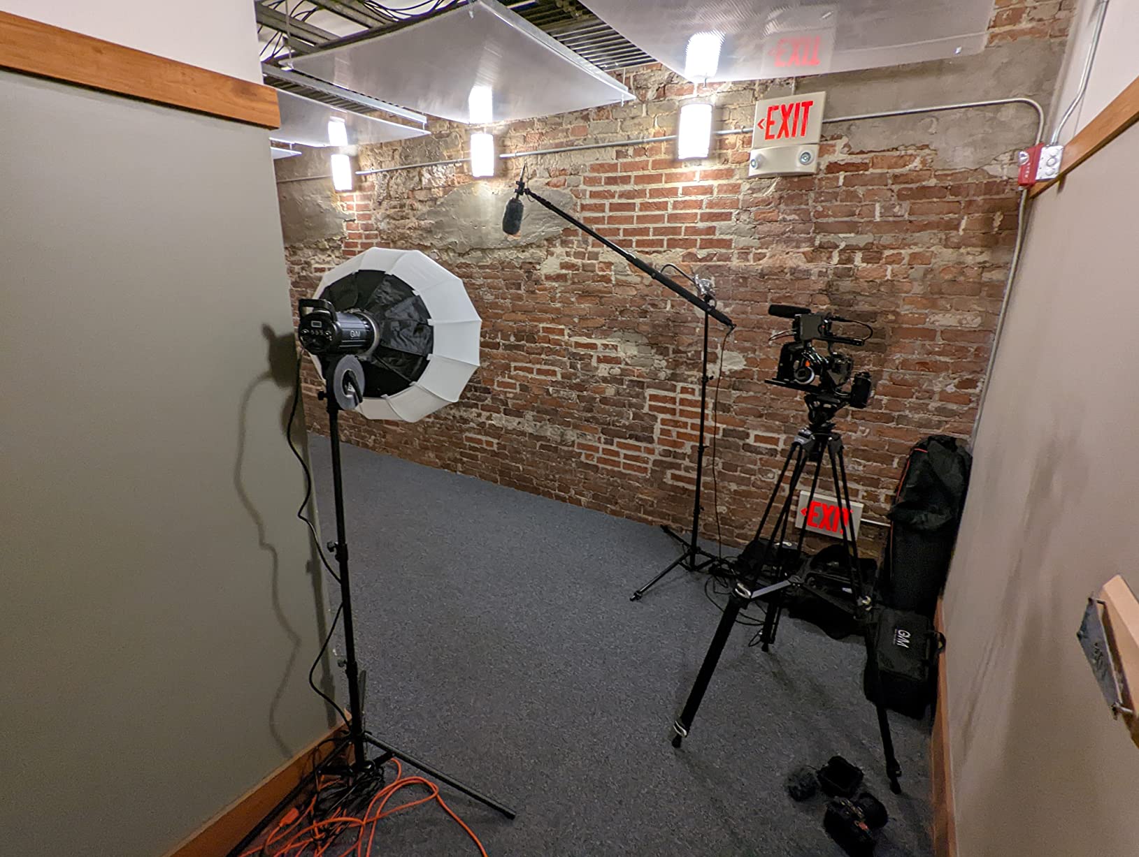 SmallRig AD-01 Video Tripod, 73