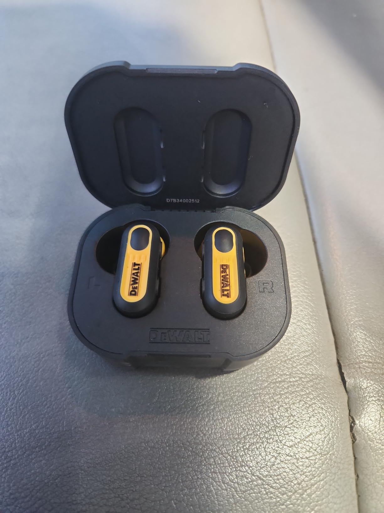 DEWALT Heavy Duty True Wireless Ear Buds, Bluetooth Headphones with Type C Charging Case Included, Over 37 Hours of Battery Life, Easy Setup for iPhone, Perfect for Jobsite, Outdoor Work, Yellow customer photo 1