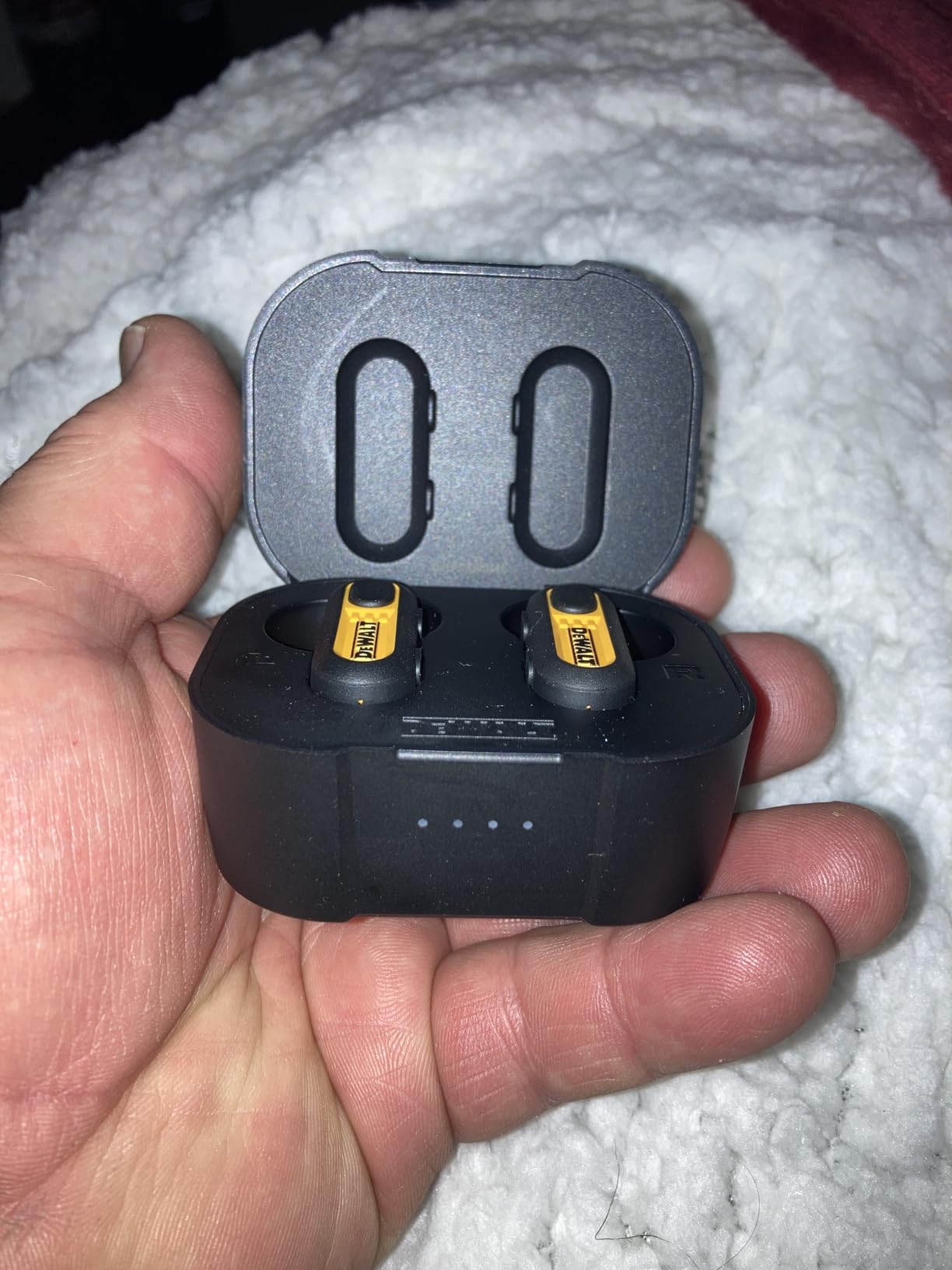 DEWALT Heavy Duty True Wireless Ear Buds, Bluetooth Headphones with Type C Charging Case Included, Over 37 Hours of Battery Life, Easy Setup for iPhone, Perfect for Jobsite, Outdoor Work, Yellow customer photo 2