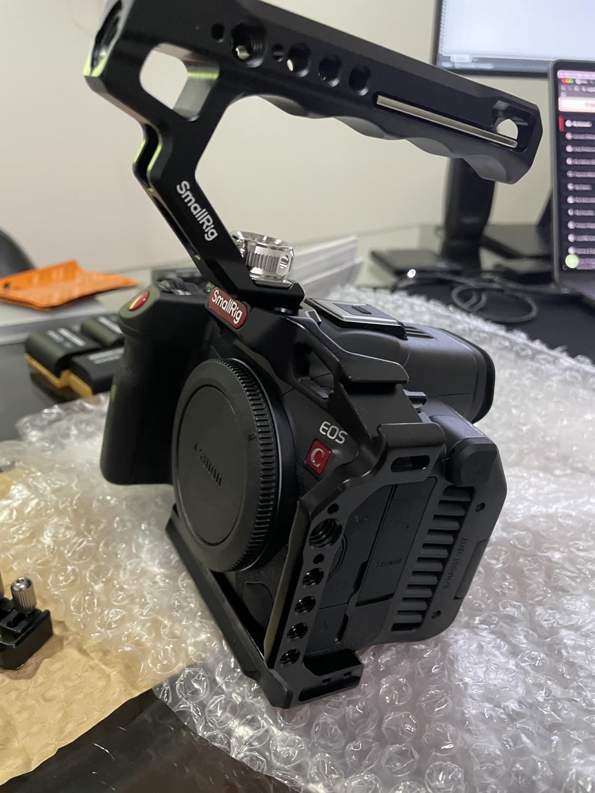 Canon EOS R5 C Mirrorless Camera (Body Only), 45MP, Hybrid Full-Frame Cinema Camera, 8K/60P Internal RAW customer photo 2