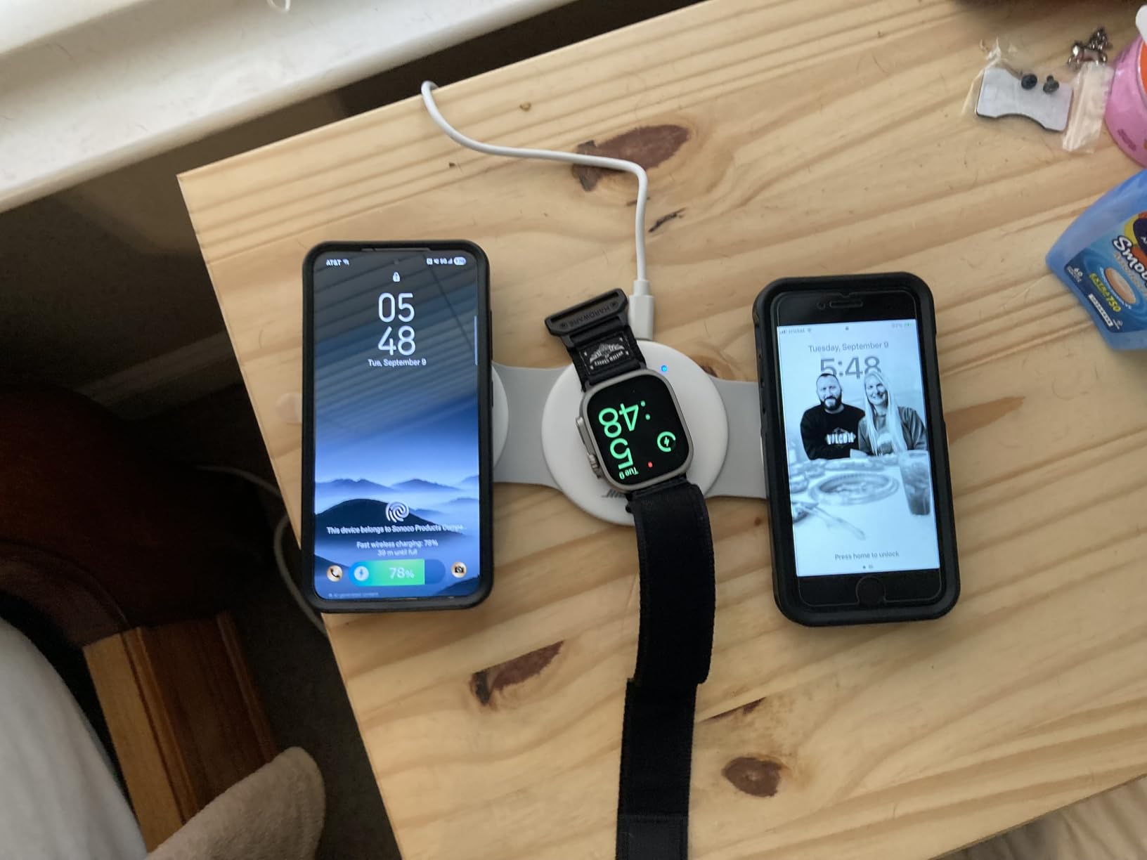 HICOBER 3 in 1 Charging Station for Multiple Apple Devices, Compatible with iPhone 17/16/15/14/13, Apple Watch & AirPods, Foldable Fast Wireless Charger & Travel Charger for Home/Office/Trips customer photo 2