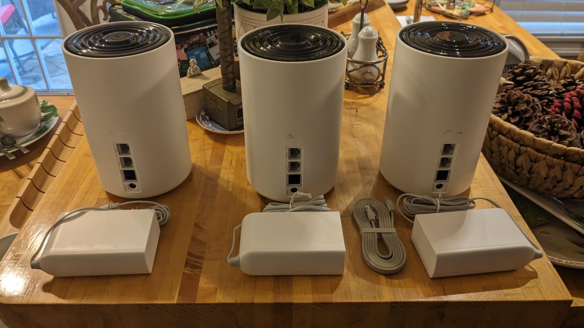 TP-Link Deco XE75 Pro AXE5400 Tri-Band WiFi 6E Mesh System - 2.5G WAN/LAN Port, Covers up to 5500 Sq.Ft, Replaces WiFi Router and Extender, AI-Driven Mesh, New 6GHz Band, 2-Pack customer photo 1