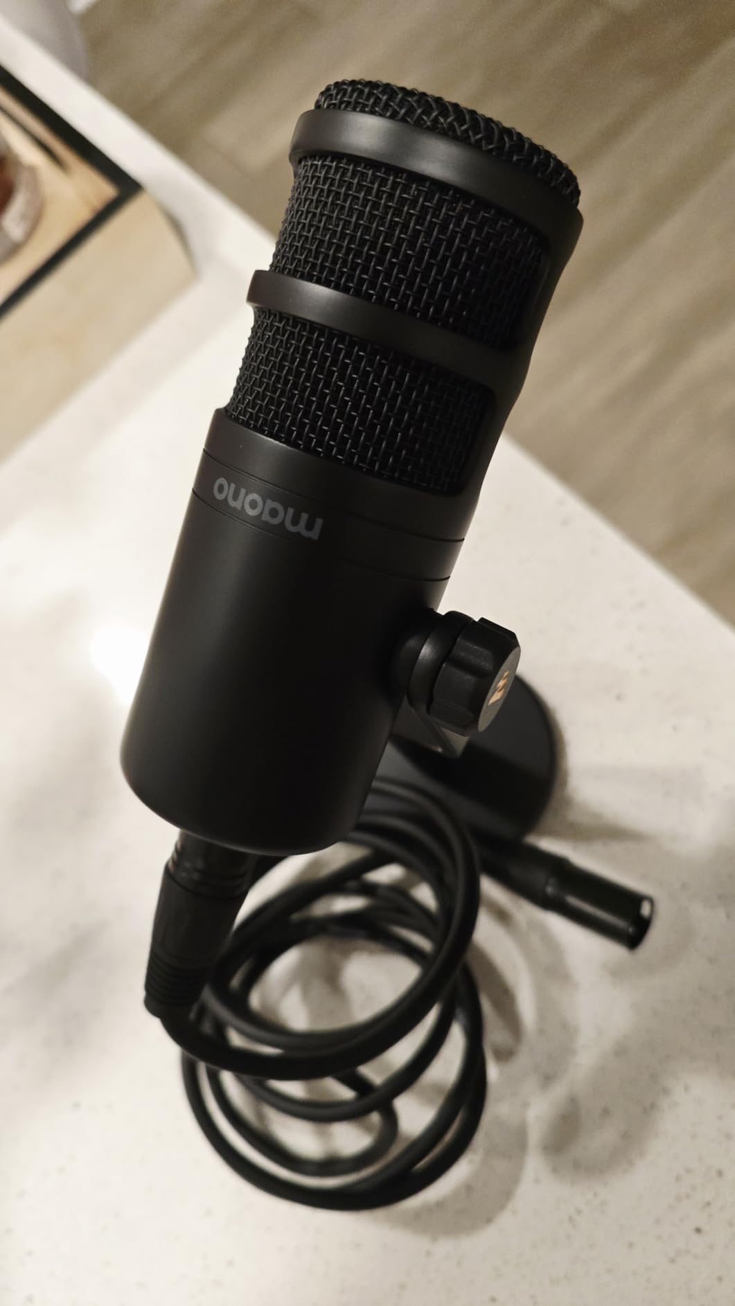 MAONO PD100 XLR Podcast Microphone, Cardioid Studio Dynamic Metal Desk Mic | Compatible with Audio Interface, Audio Mixer, Sound Card for Vocal Recording, Streaming, Voiceover, Music, Content Creation customer photo 1