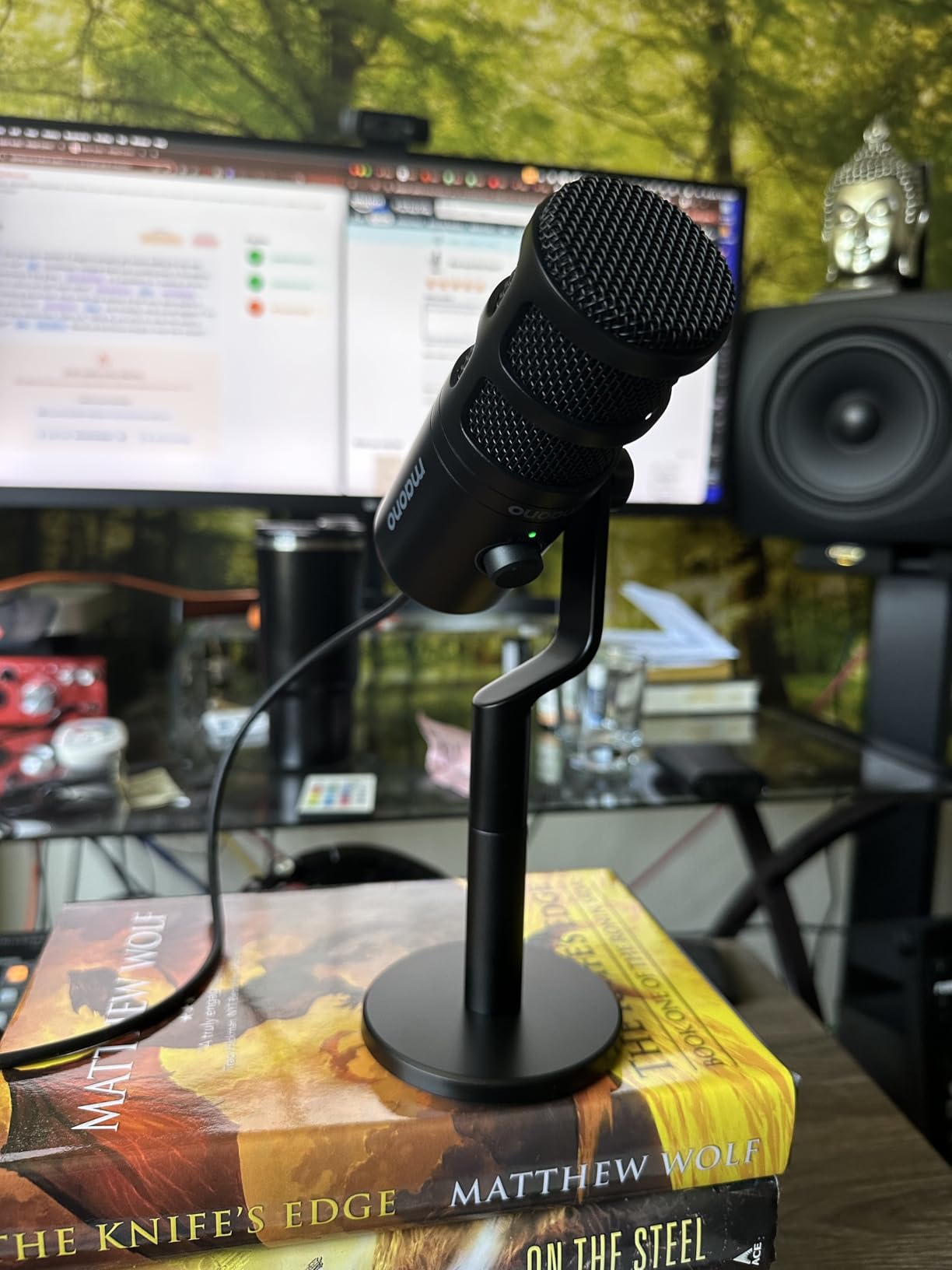 MAONO PD100 XLR Podcast Microphone, Cardioid Studio Dynamic Metal Desk Mic | Compatible with Audio Interface, Audio Mixer, Sound Card for Vocal Recording, Streaming, Voiceover, Music, Content Creation customer photo 2