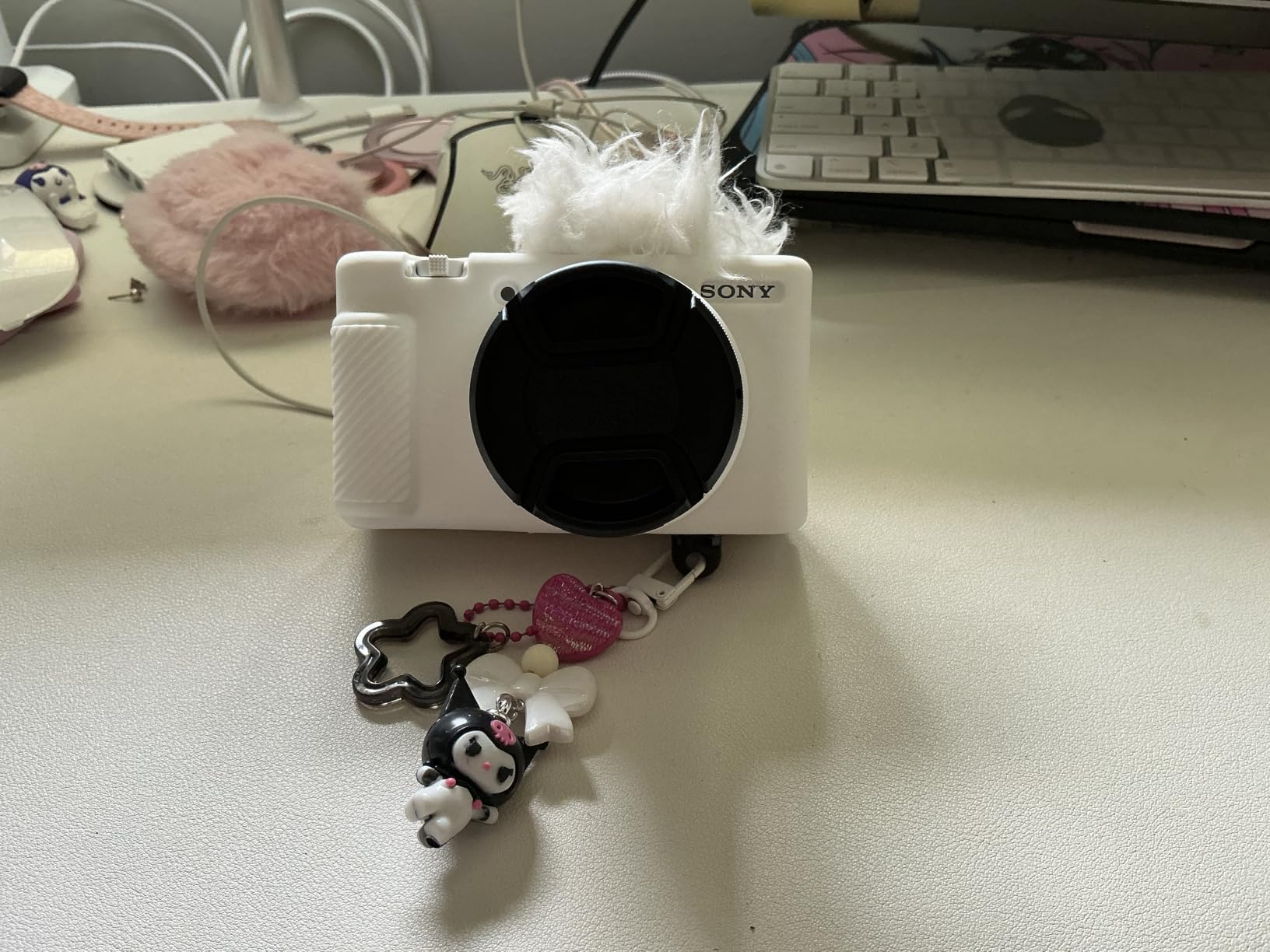 Sony ZV-1F Compact Digital Camera 4K Video White customer photo 1