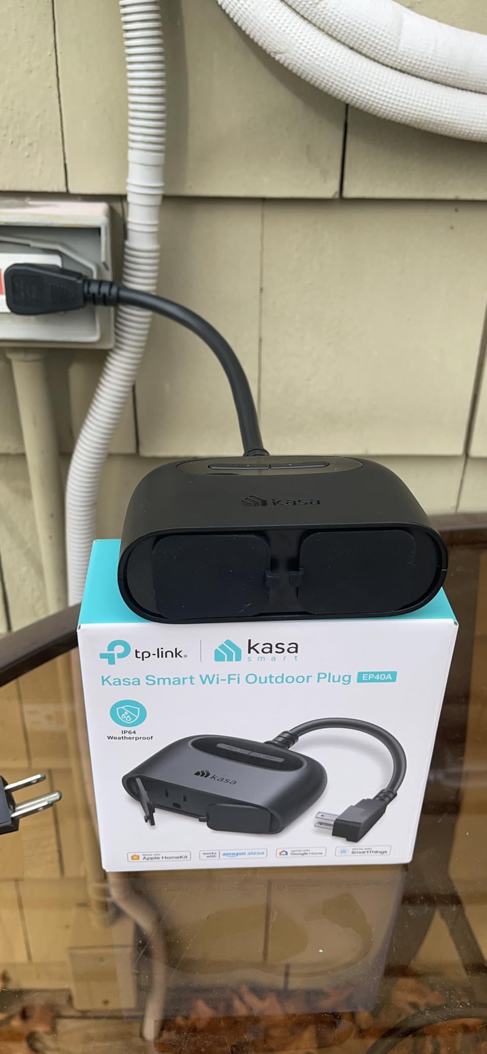 Kasa Apple HomeKit Outdoor Smart Plug, 2 Sockets, IP64 Weather Resistance for Outdoor String Lights, Compatible with Siri, Alexa & Google Home, Long Wi-Fi Range, 2.4G Wi-Fi Only, ETL Certified (EP40A) customer photo 2
