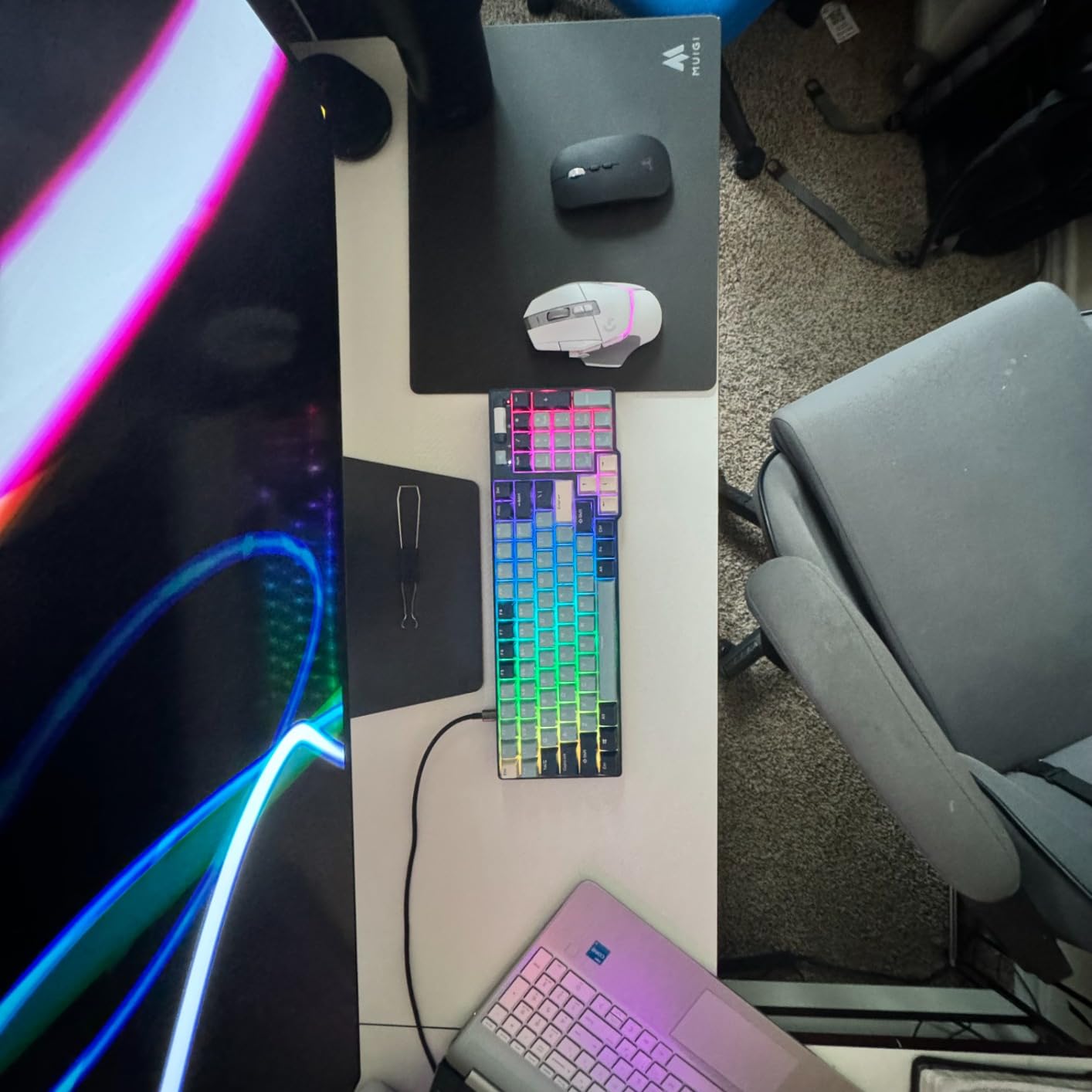 RK ROYAL KLUDGE RK96 RGB Wireless Mechanical Gaming Keyboard w/Wrist Rest | 90% 96 Keys Hot Swappable Mechanical Keyboard, 3-Mode BT5.0/2.4G/USB-C, Volume Control, Software Support & Massive Battery customer photo 1