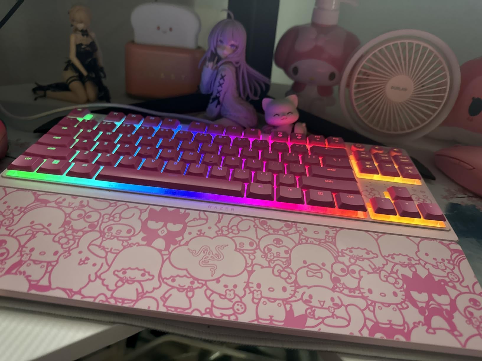 Razer Ornata V3 TKL Gaming Keyboard, Low-Profile Keys, Black | Mecha-Membrane Switches, UV-Coated Keycaps, Backlit Media Keys, 8-Zone RGB Lighting, Spill-Resistant, Magnetic Wrist Rest customer photo 2