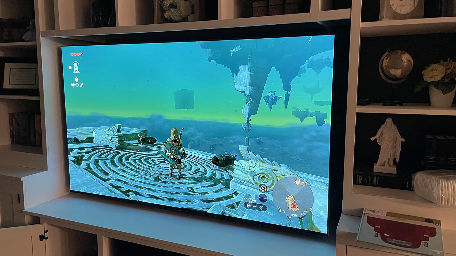 LG C3 Series 42-Inch Class OLED evo 4K Processor Smart TV for Gaming with Magic Remote AI-Powered OLED42C3PUA, 2023 with Alexa Built-in customer photo 2