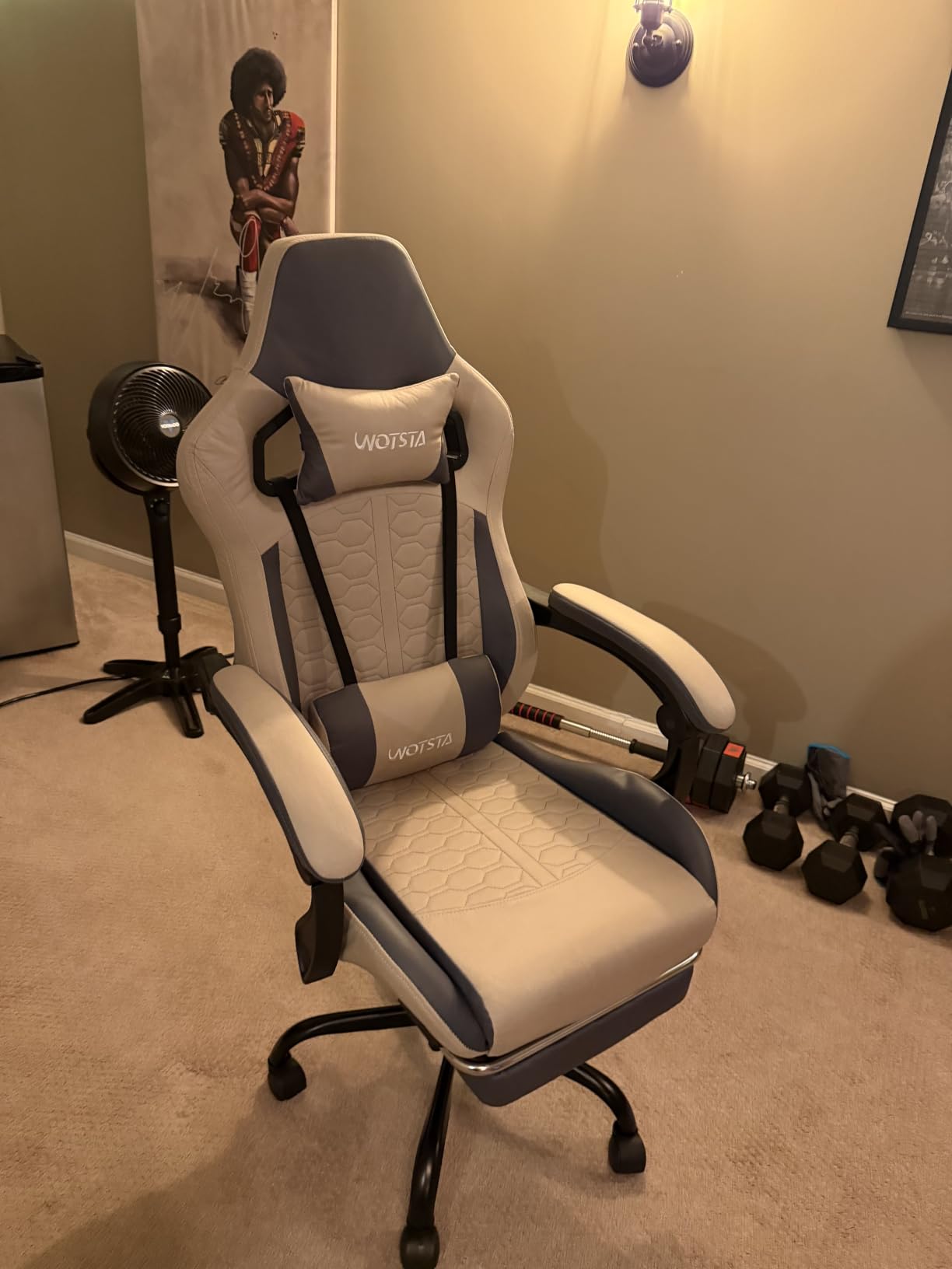 Gaming Chair with Massage, Ergonomic PC Gaming Chair with Footrest Comfortable Headrest and Lumbar Support, High Back, 300LBS (Grey) customer photo 1