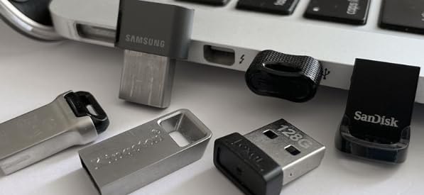 SanDisk 256GB Ultra Fit USB 3.2 Gen 1 Flash Drive - Up to 400MB/s, Plug-and-Stay Design - SDCZ430-256G-GAM46 customer photo 1