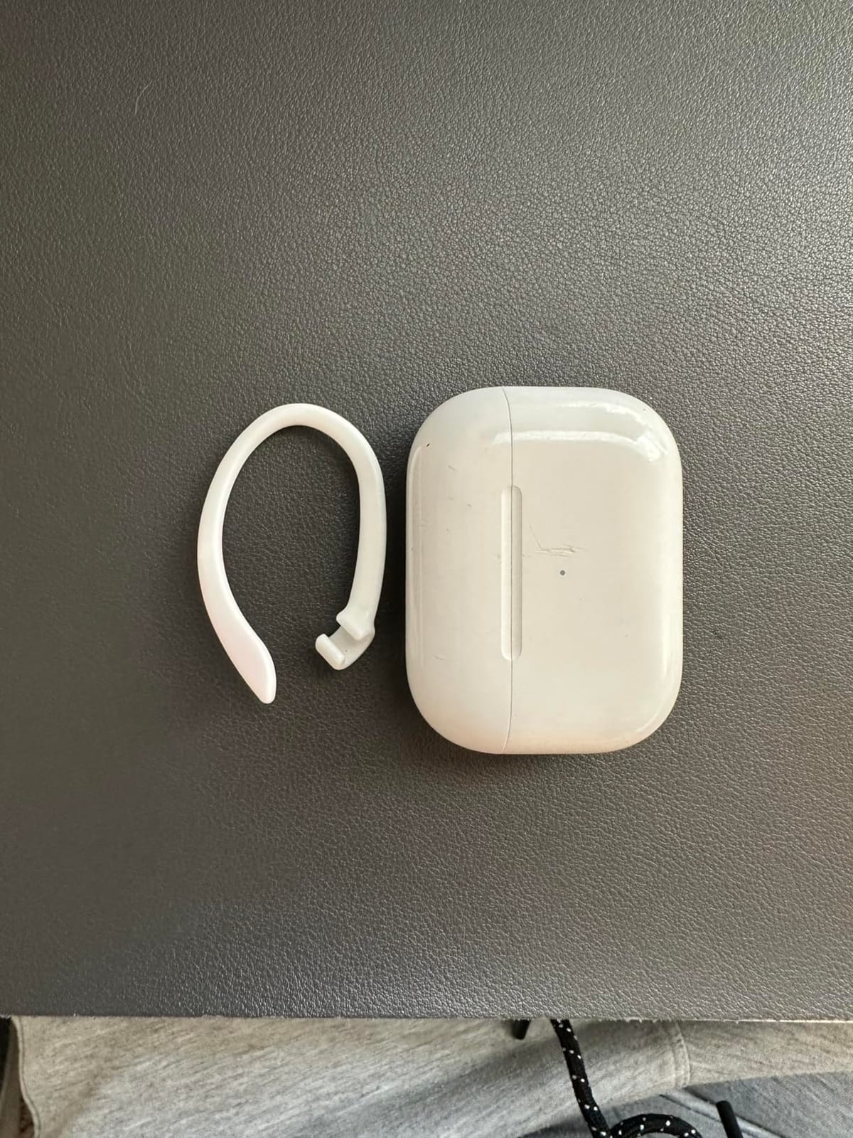 2 Pairs AirPods Ear Hooks for AirPods Pro 2 Pro, 4 3 2 1, White | Upgraded Anti Slip Sports Clip Hooks customer photo 2