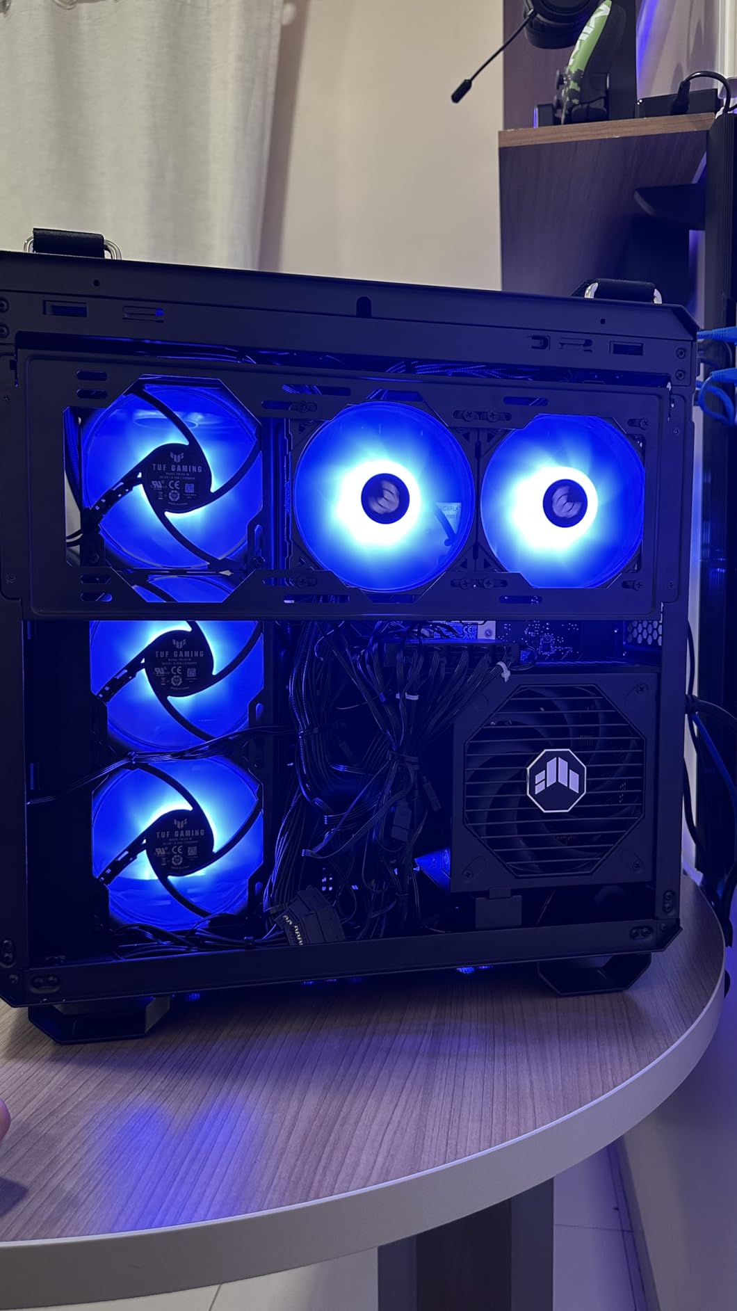 ASUS TUF Gaming 1000W Gold (1000 Watt, ATX 3.1 Compatible Fully Modular Power Supply, 80+ Gold Certified, Military-Grade Components, Dual Ball Bearing, Axial-tech Fan, PCB Coating, 10 Year Warranty) customer photo 1