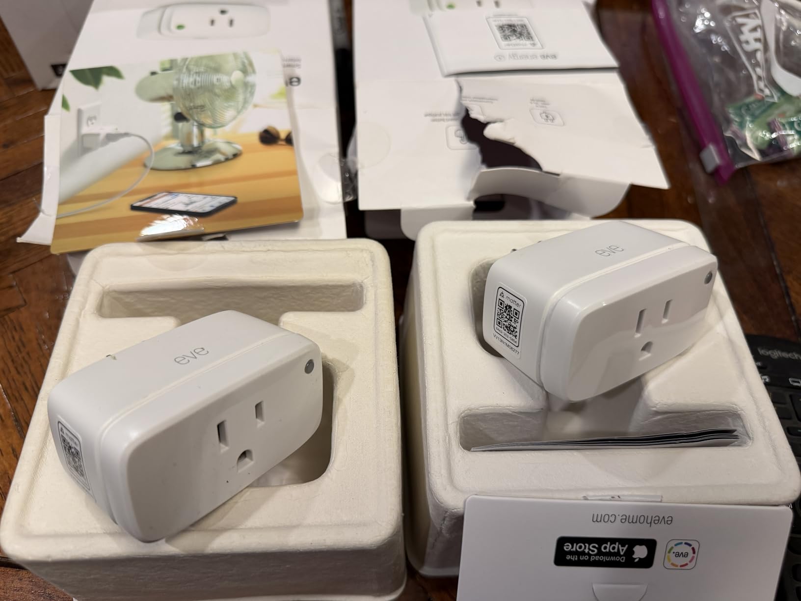 Eve Energy (Matter) 2-Pack - Smart Plug & Power Meter | app/voice control, automate lights/appliances, for Alexa/Apple/Google/SmartThings/Home Assistant, Thread Border Router requ. customer photo 2