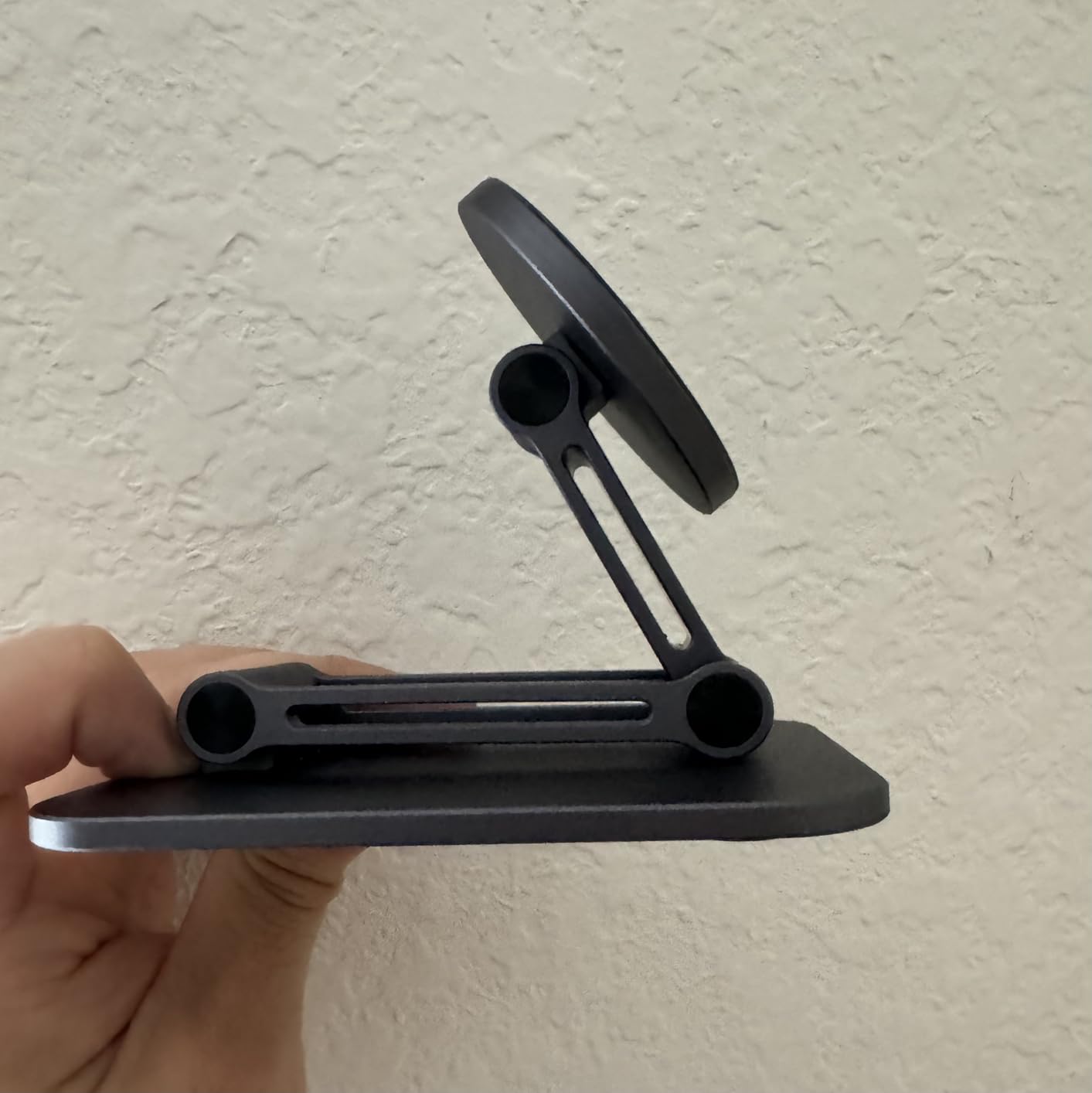 UGREEN Magnetic Phone Stand Compatible with MagSafe Holder for Desk Ergonomic Design Adjustable, Aluminum Cell Phone Stand Compatible for iPhone 17 Air 16 15 14 13 12 Pro Max and MagSafe Case, Grey customer photo 2
