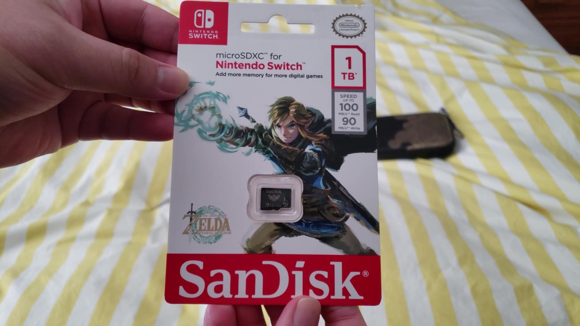 SanDisk 1TB microSDXC-Card Licensed for Nintendo-Switch - SDSQXAO-1T00-GN6ZN customer photo 1