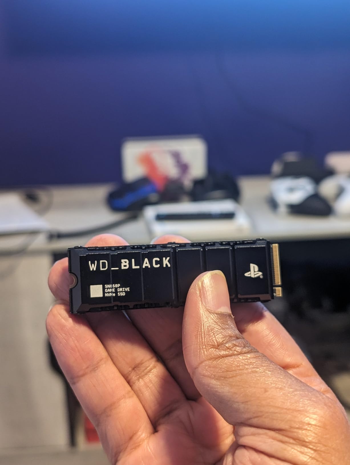 WD_BLACK 1TB SN850P NVMe M.2 SSD Officially Licensed Storage Expansion for PS5 Consoles, up to 7,300MB/s, with heatsink - WDBBYV0010BNC-WRSN customer photo 2