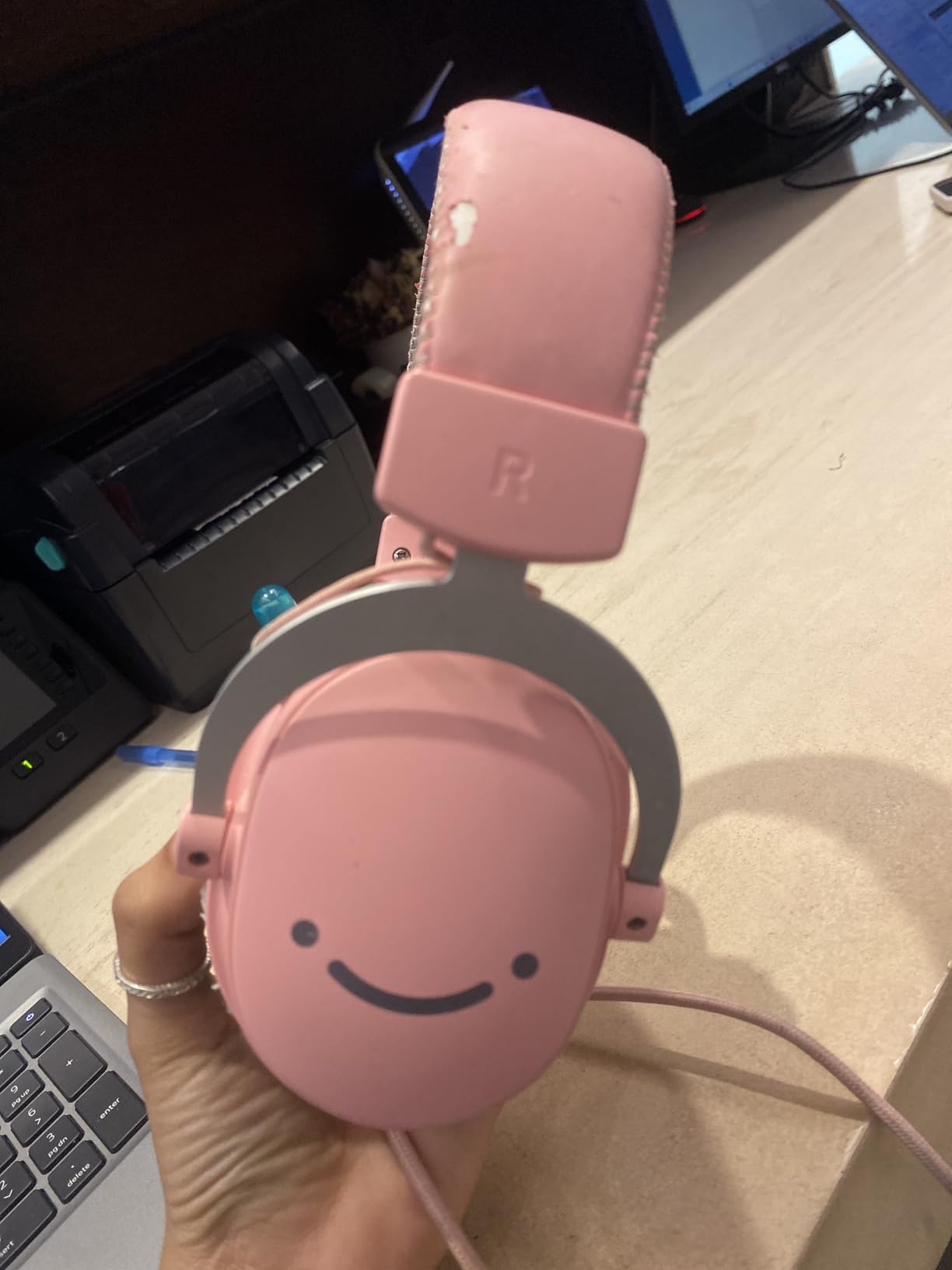 FIFINE H9 Wired Gaming Headset with Microphone, 3.5mm and USB Connectivity | 50mm Drivers, 7.1 Surround Sound, Lightweight, Soft Ear Cushion, Detachable Boom Mic, USB Control Box, for PC, Xbox, PS4/5 customer photo 2