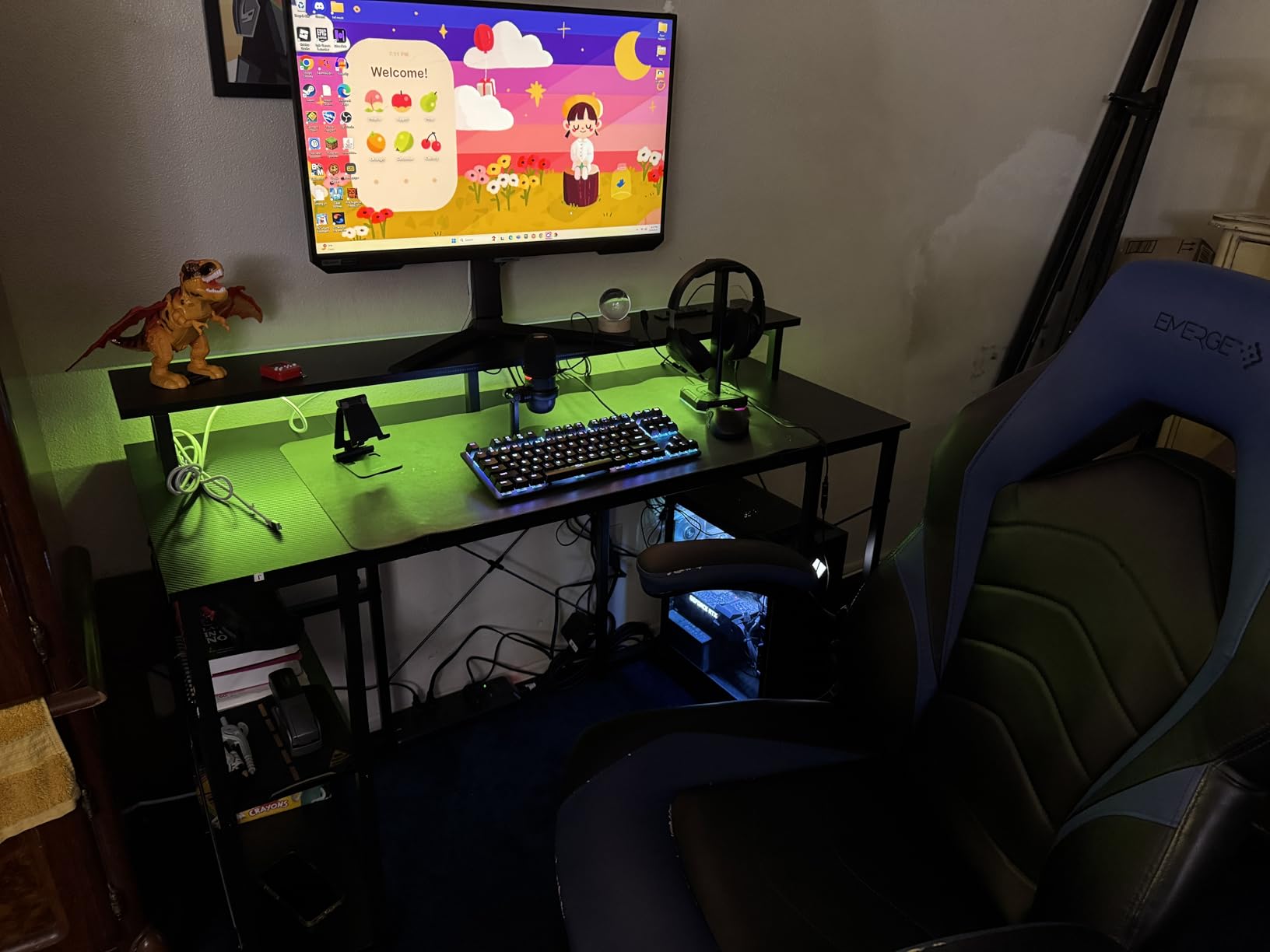ODK 48 Inch Gaming Desk with LED Lights & Storage Shelves, Black customer photo 2