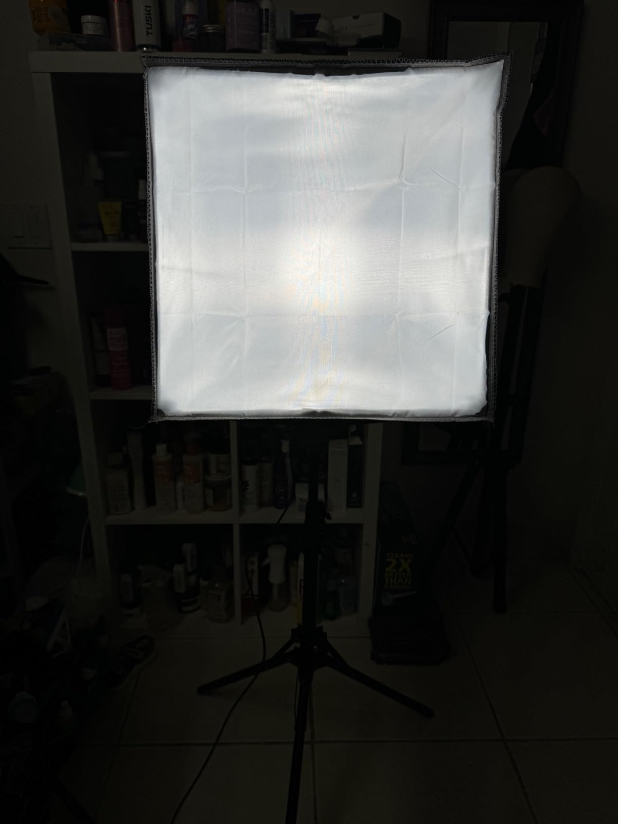 Softbox Lighting Kit, NiceVeedi 2-Pack 16'' x 16'' Softbox Photography Lighting Kit with 63