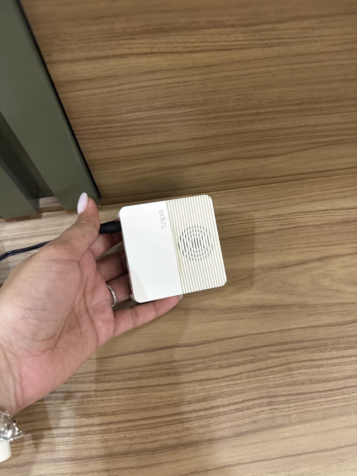 Tapo Smart Hub with Built-in Chime, H200, 2.4GHz Wi-Fi Required | Connect up to 64 Smart + 4 Camera Devices, Sub-1G Low-Power Wireless Protocol, 512GB Local Storage customer photo 2