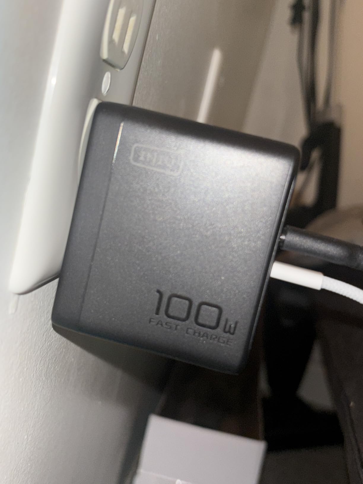 INIU 100W USB C Charger, 3-Port GaN Fast Charging Block with 5ft USBC Cable | 30% Smaller, Foldable Plug, GaN Tech, Multi Port, Travel Laptop Charger for MacBook Pro Air Neo, iPhone 17, Samsung, Dell etc customer photo 2