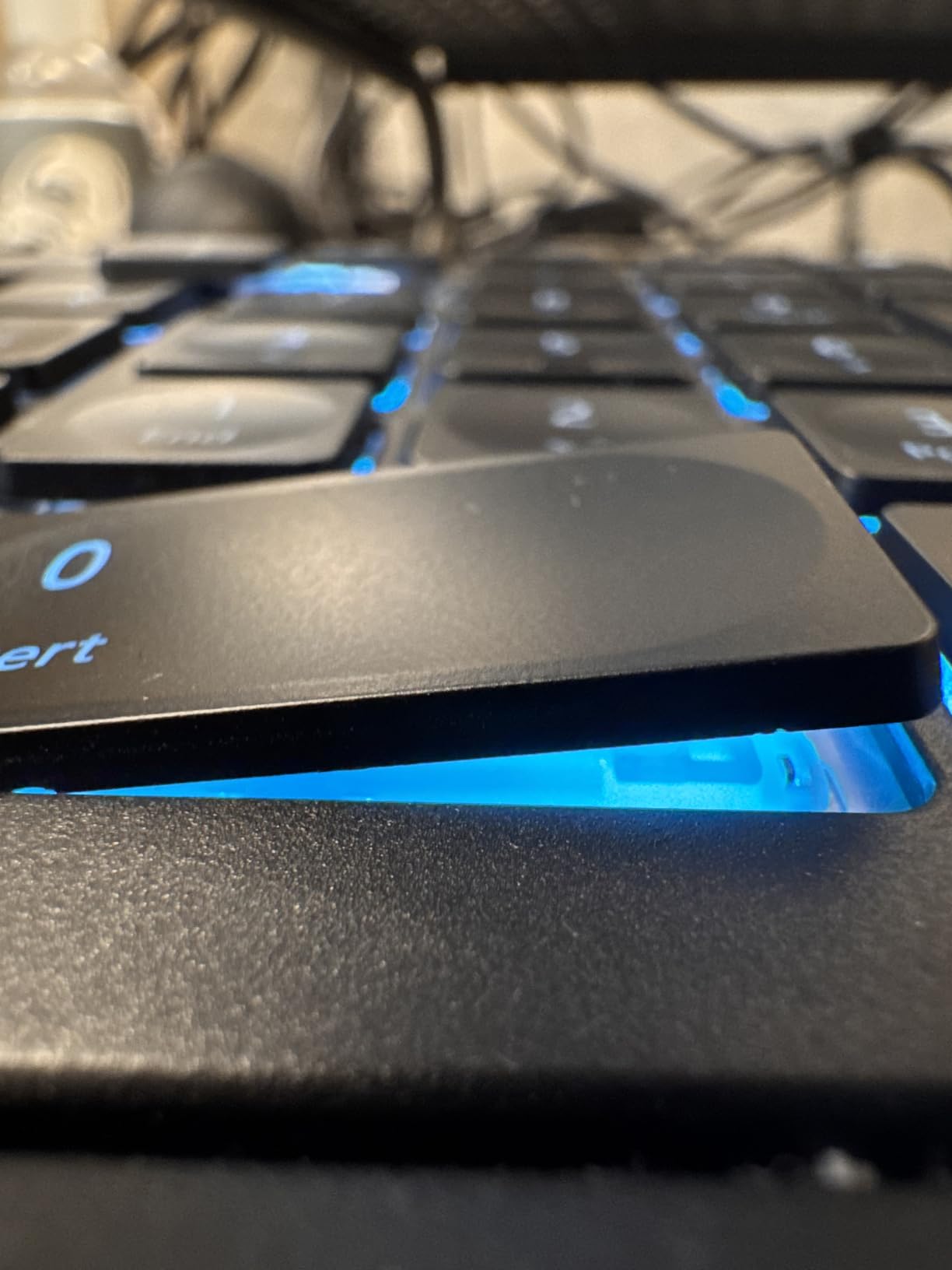 Arteck Split Ergonomic Keyboard with Palm Rest, USB Wired Backlit Keyboard customer photo 2