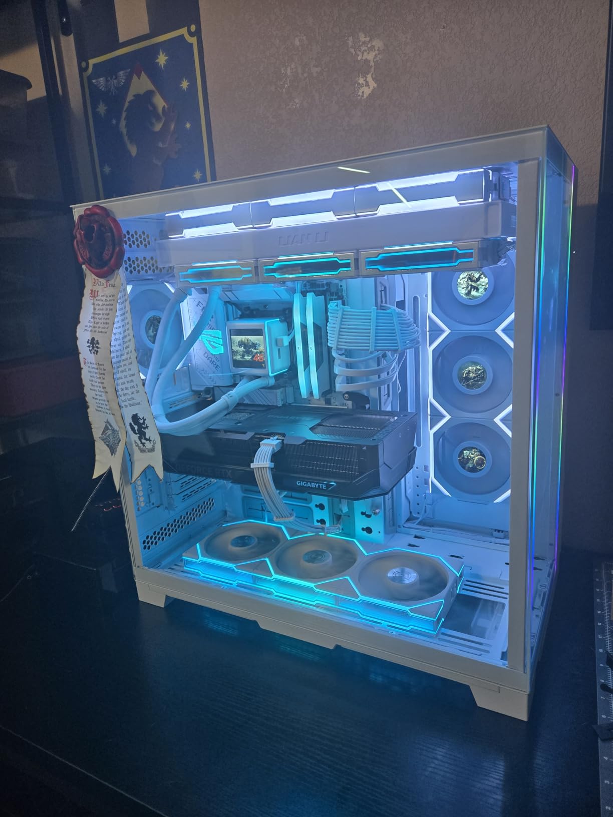 Lian Li O11 Dynamic EVO XL Case - White | RGB Lighting, Front and Side Tempered Glass Panels, Dual-Chamber Layout, Water Cooling Configuration customer photo 1