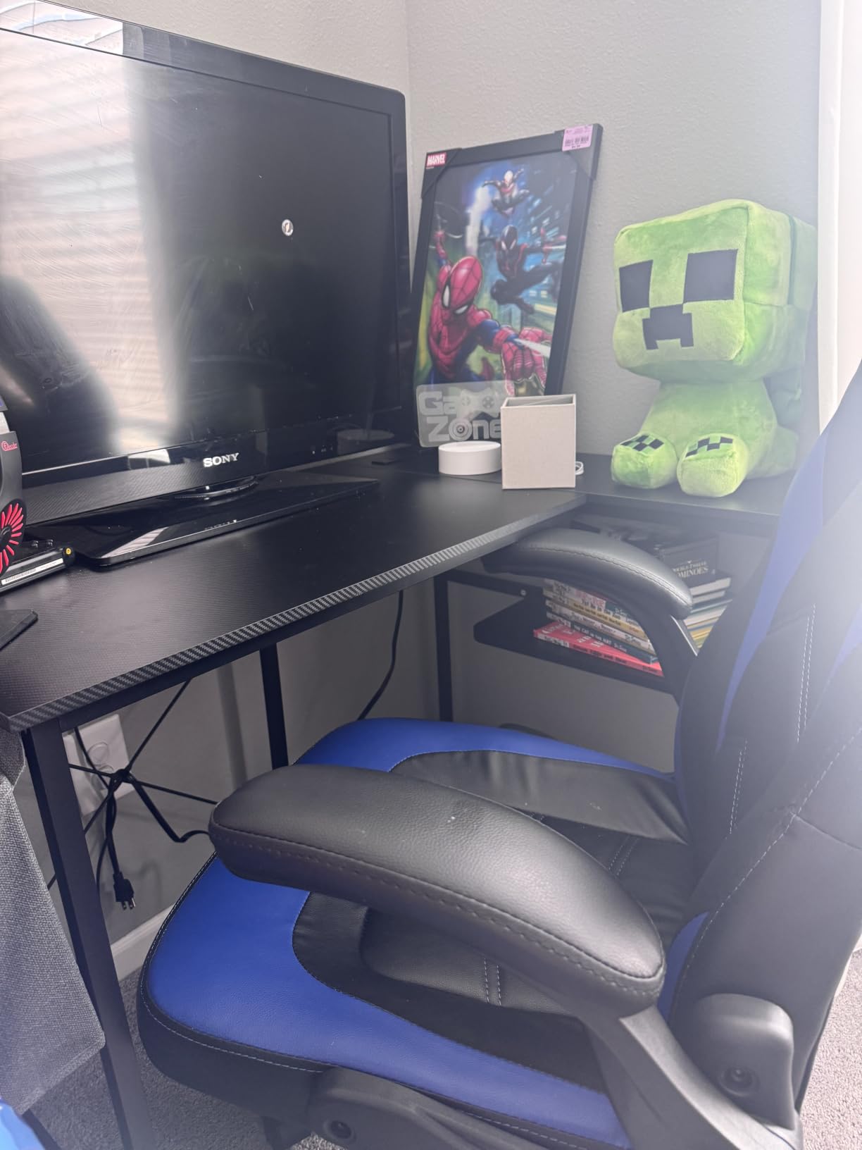 Sweetcrispy Computer Gaming Desk Chair - Ergonomic PU Leather with Comfy Lumbar Support, Height Adjustable Rolling Desk with Flip-up Armrests, for Home and Office customer photo 1