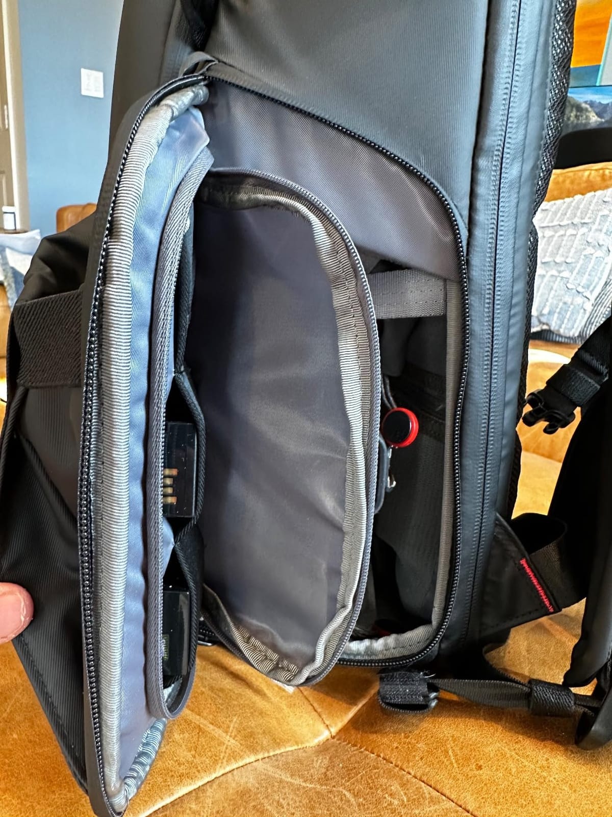 ULANZI 22L Camera Backpack Professional Bag, Water-Resistant Camera Case | Photography Anti Theft Travel for Photographers DSLR Mirrorless Camera Lens Tripod Holder 16