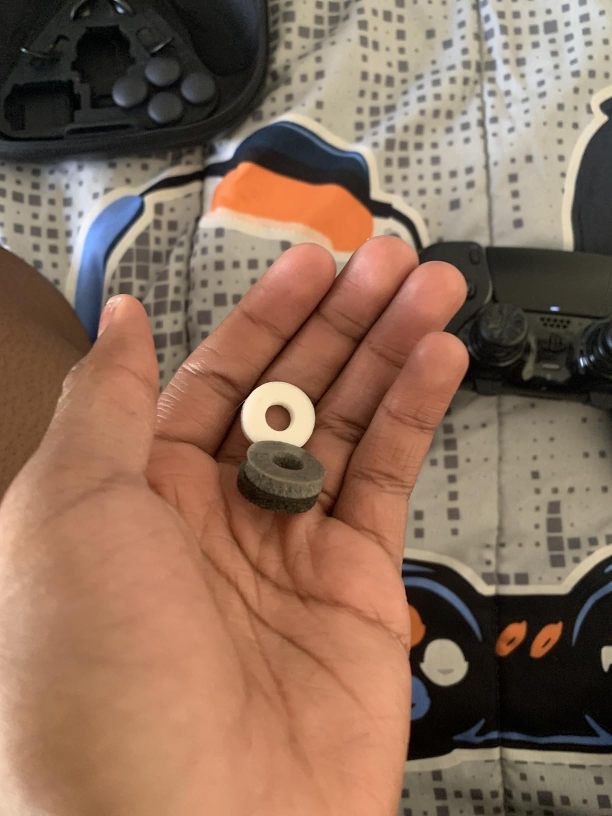 KontrolFreek Aim Boost Kit for Xbox One and Xbox Series X Controller | Includes Performance Thumbsticks and Precision Rings | Black Galaxy Edition customer photo 2